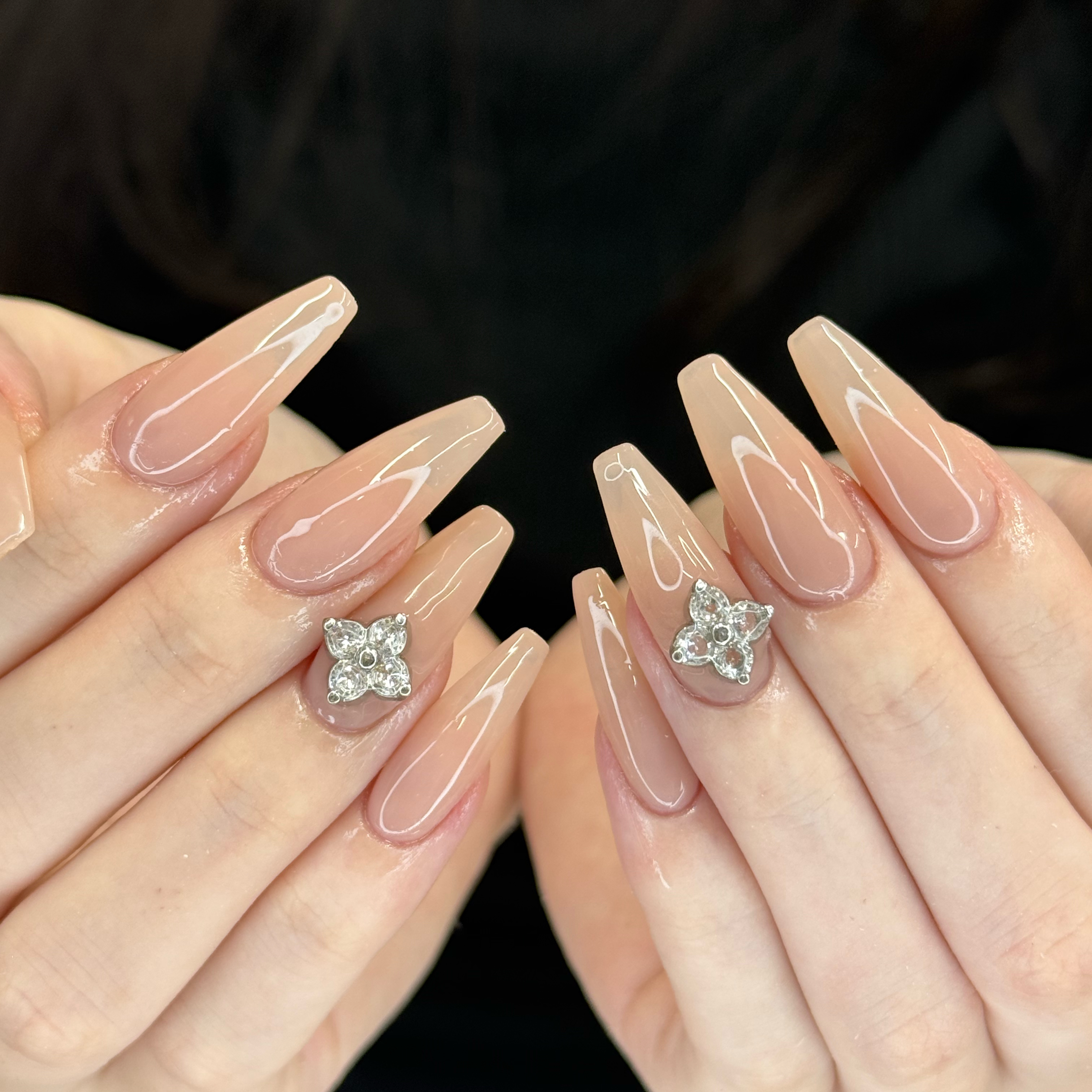 Rina_lucienailSalon