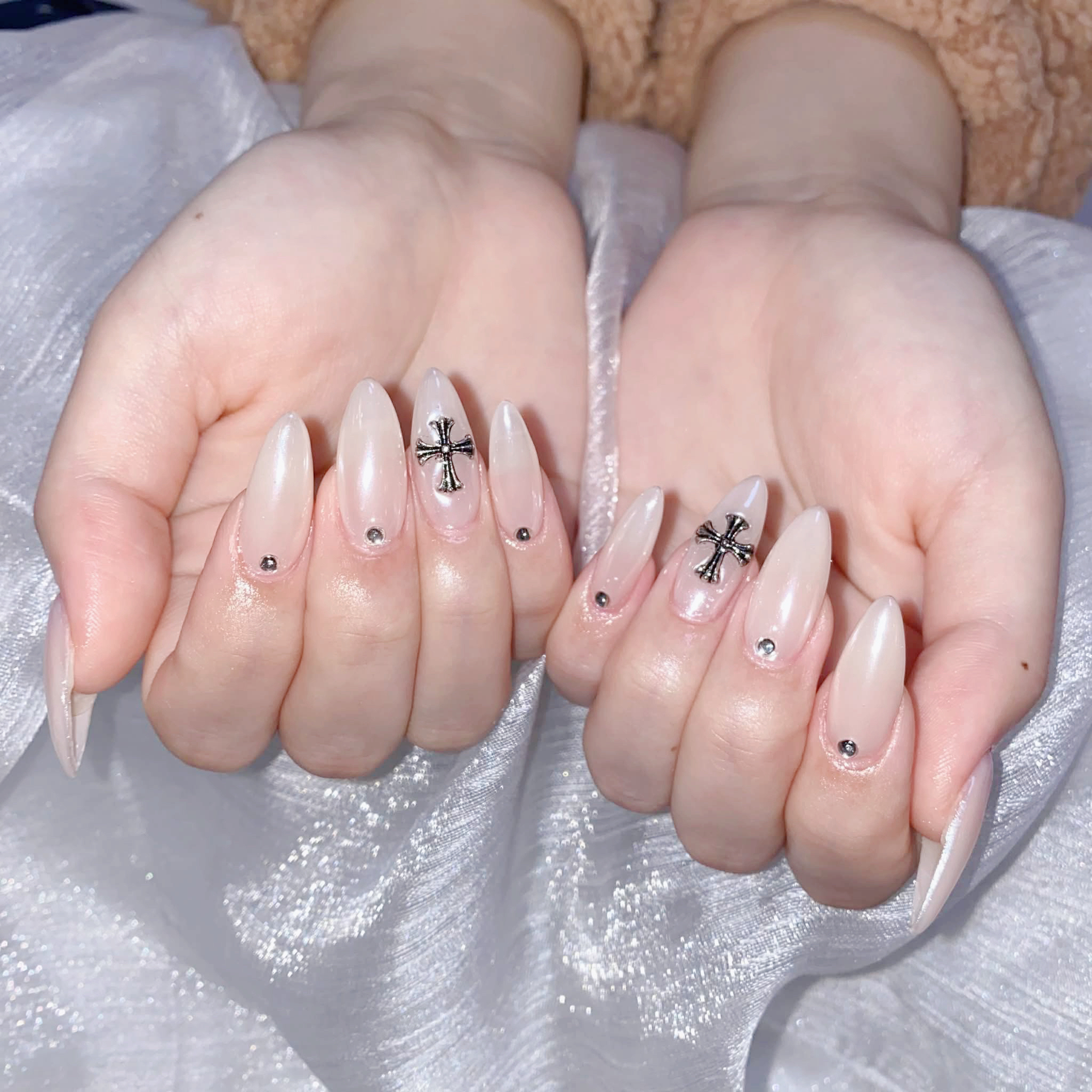 Lana_nailartstudio_Hana