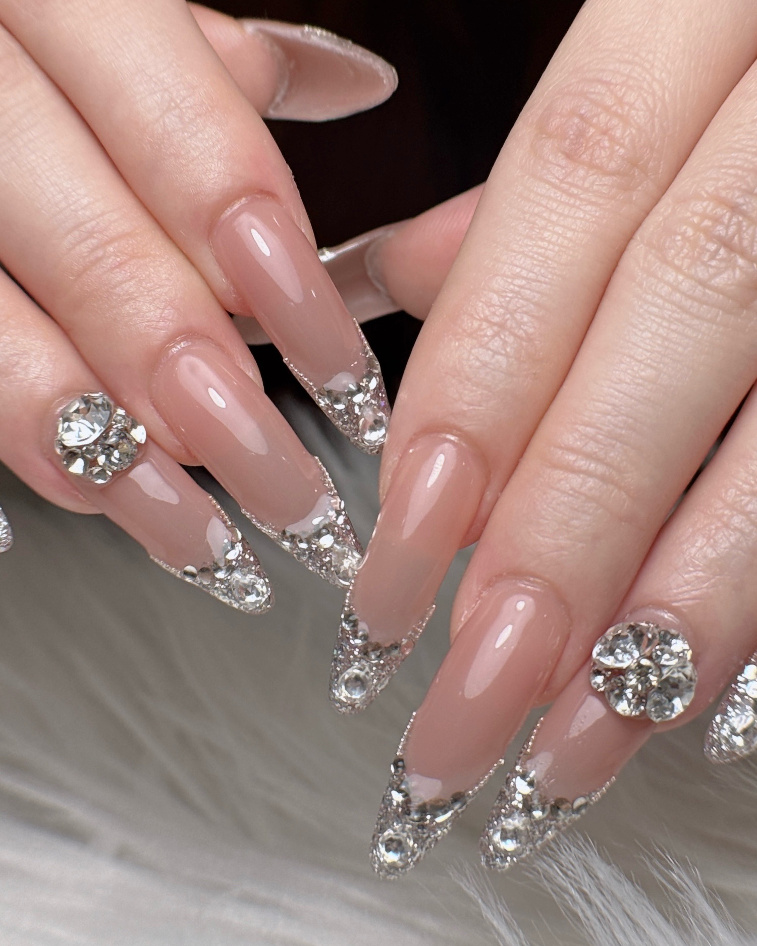 YUNA_Nail