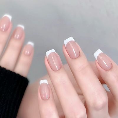 クリアベースフレンチネイル