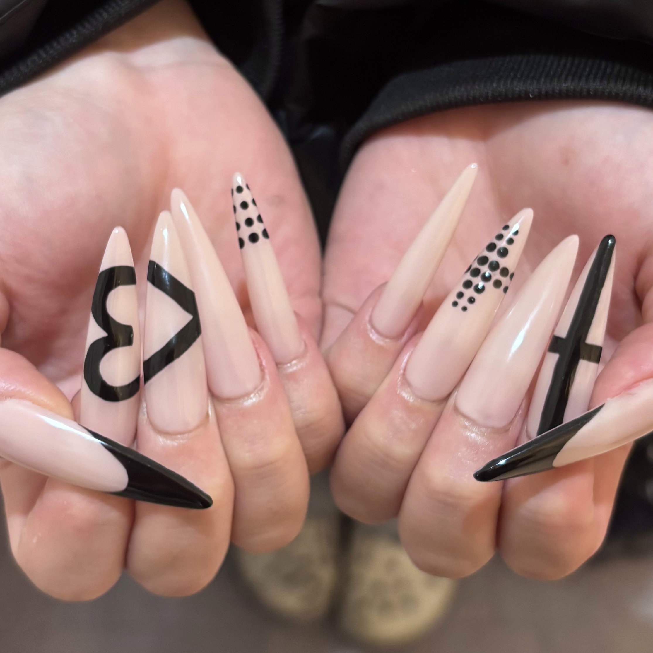 momoa__nail