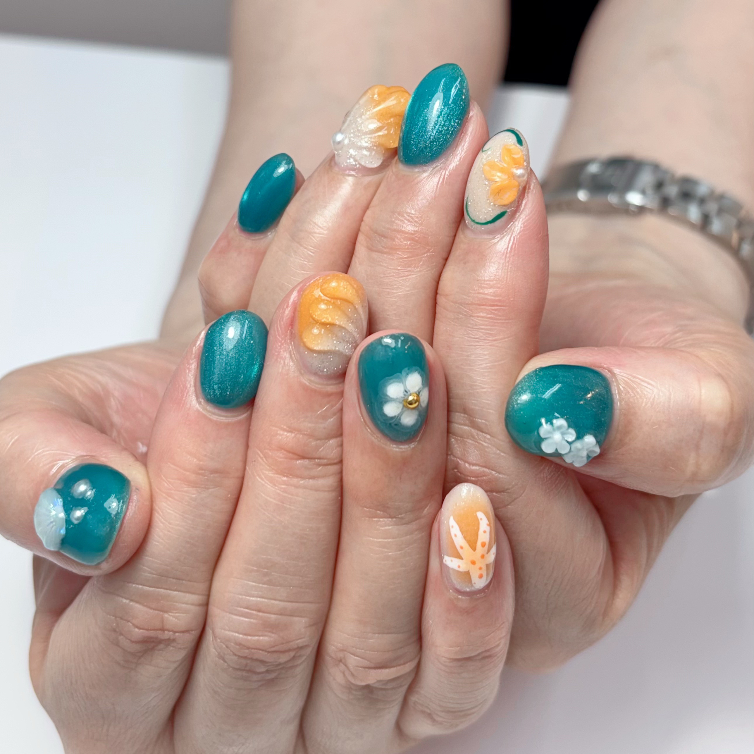 Lumi_nail