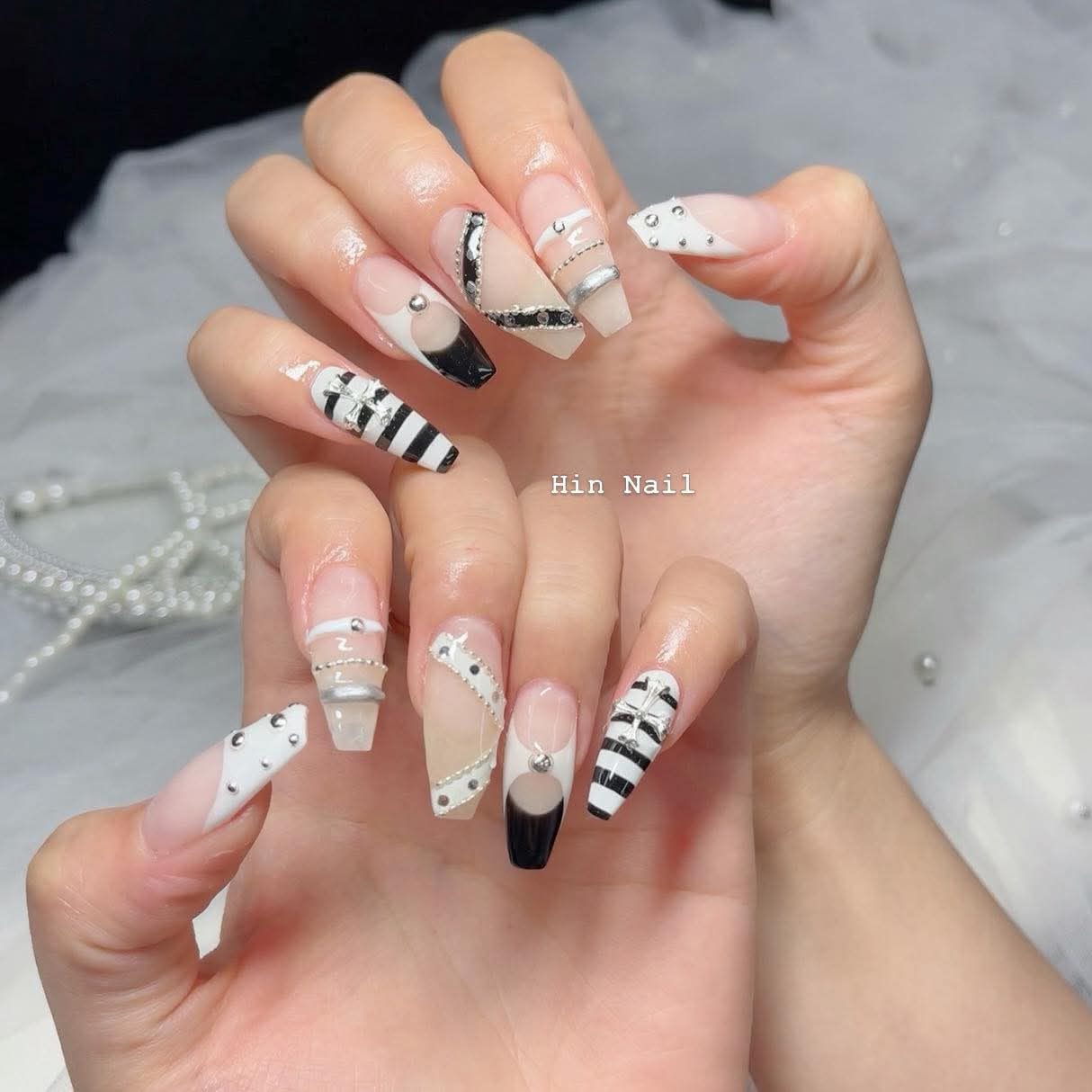 Hin.Nails_salon