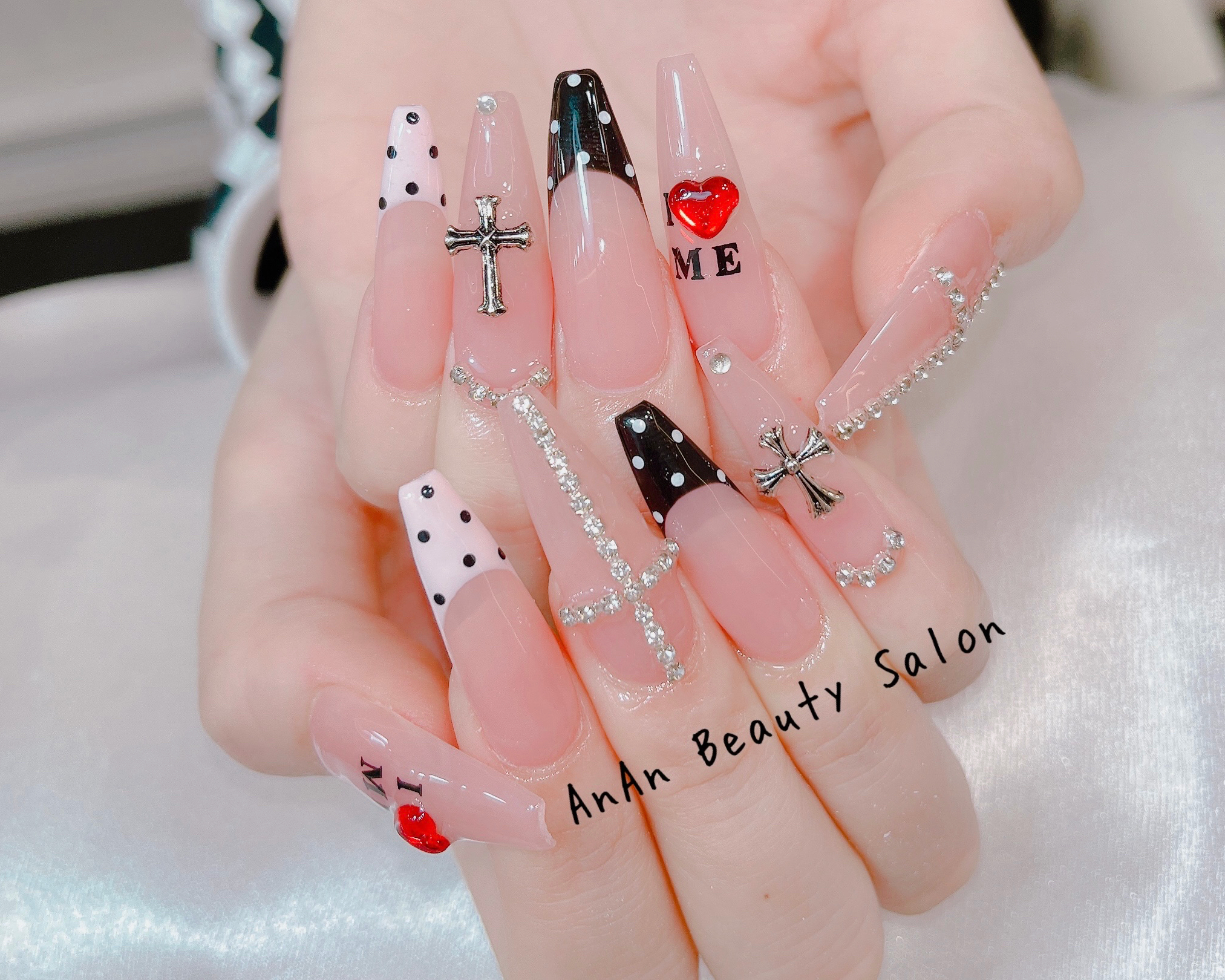 AnAn_salon