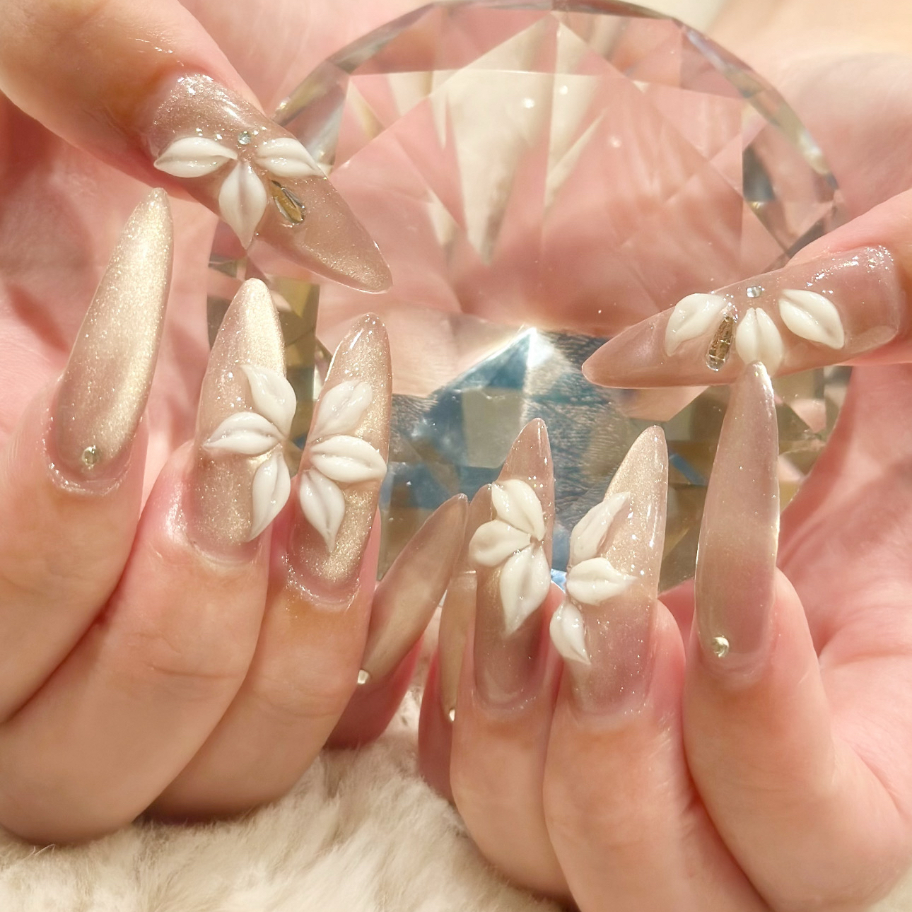 Nail_salon.aya