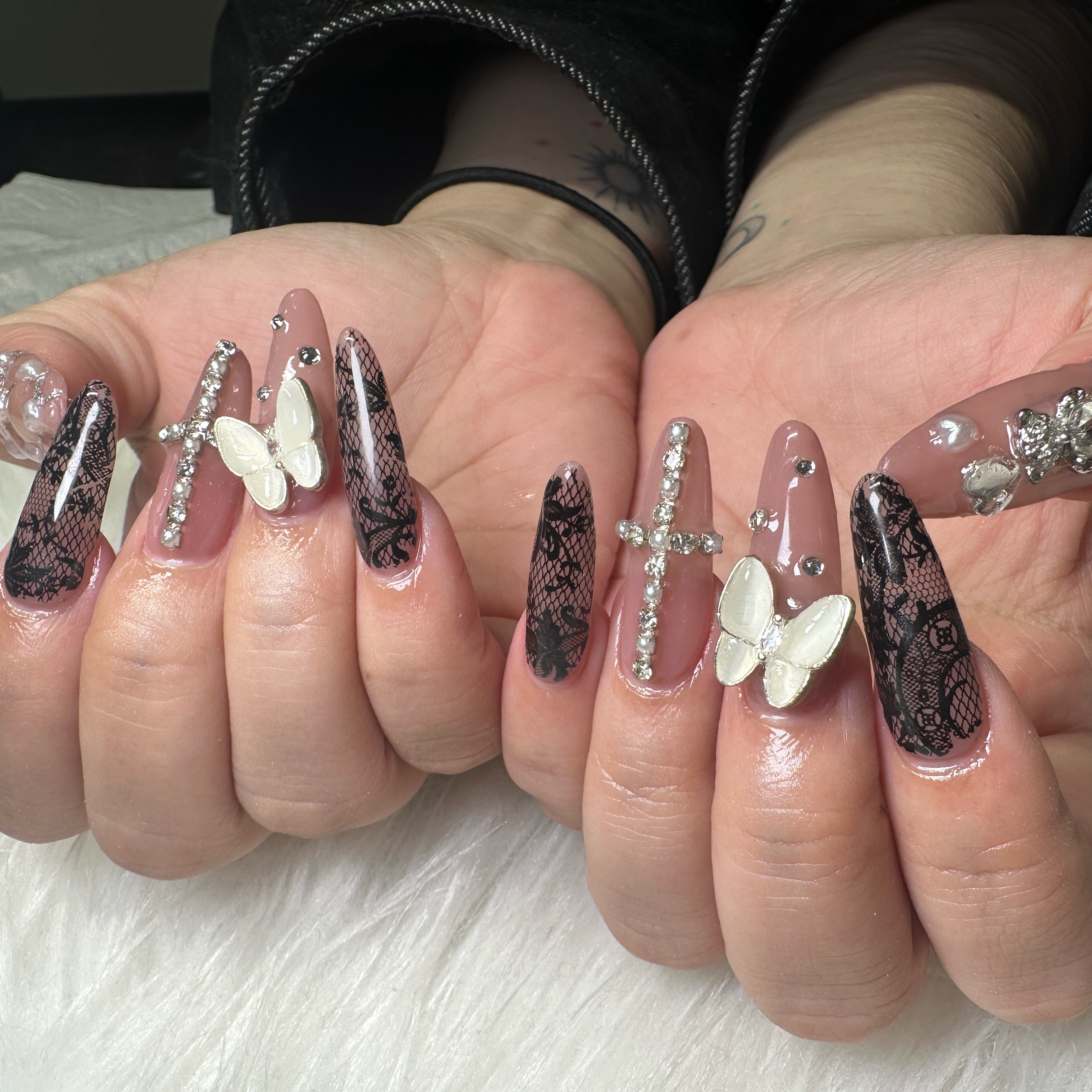 nail_RUNE