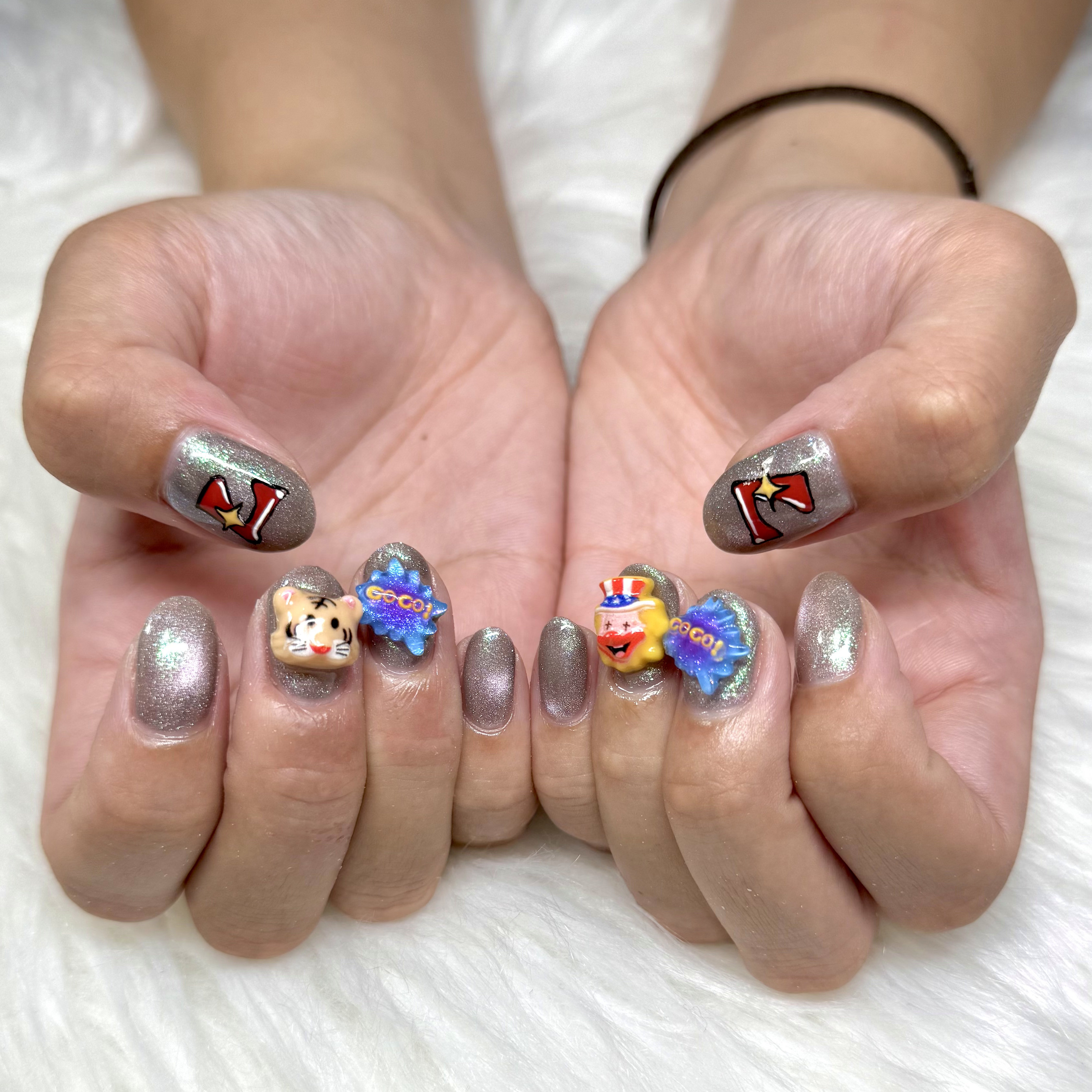 Nail_un_fiore
