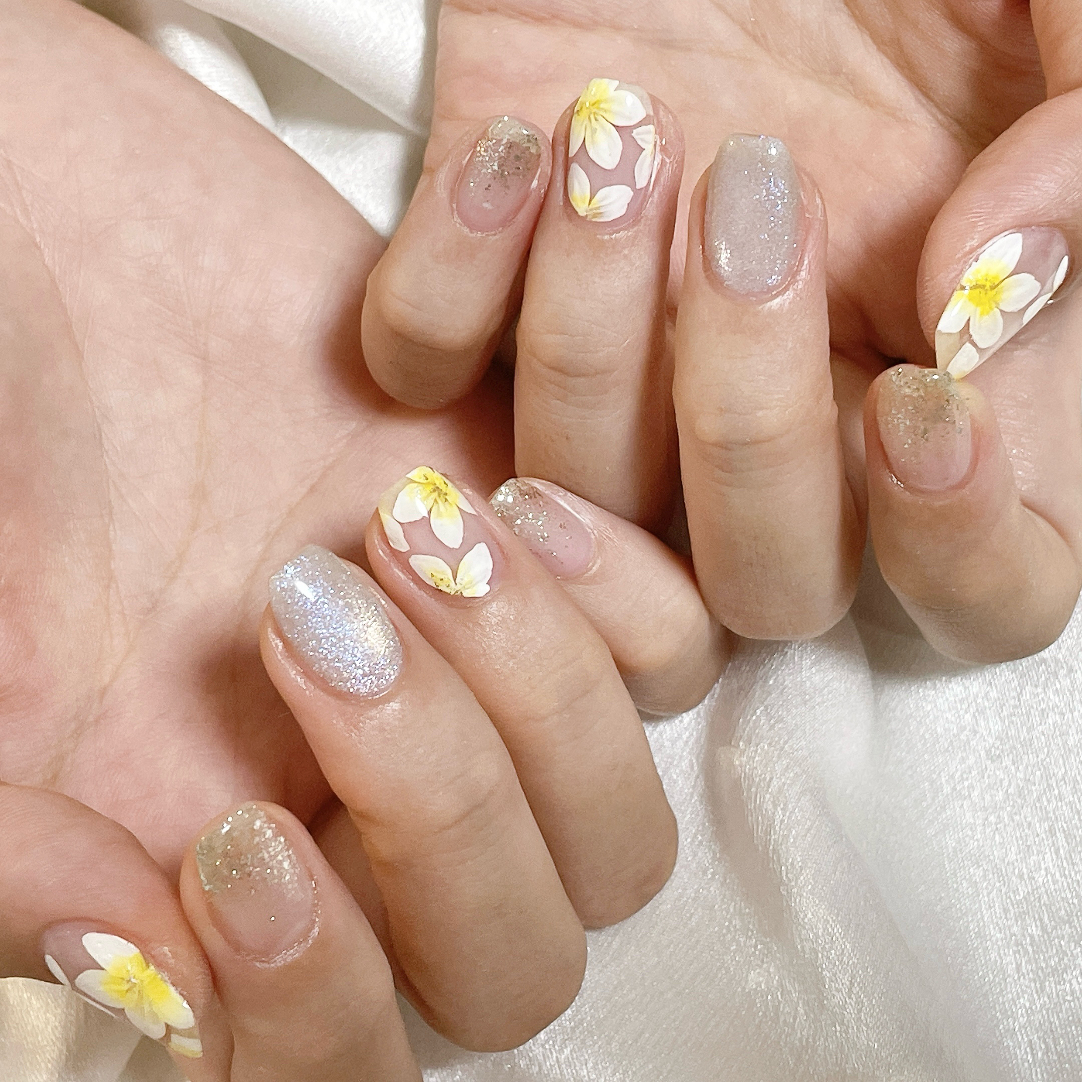 mogu_nail