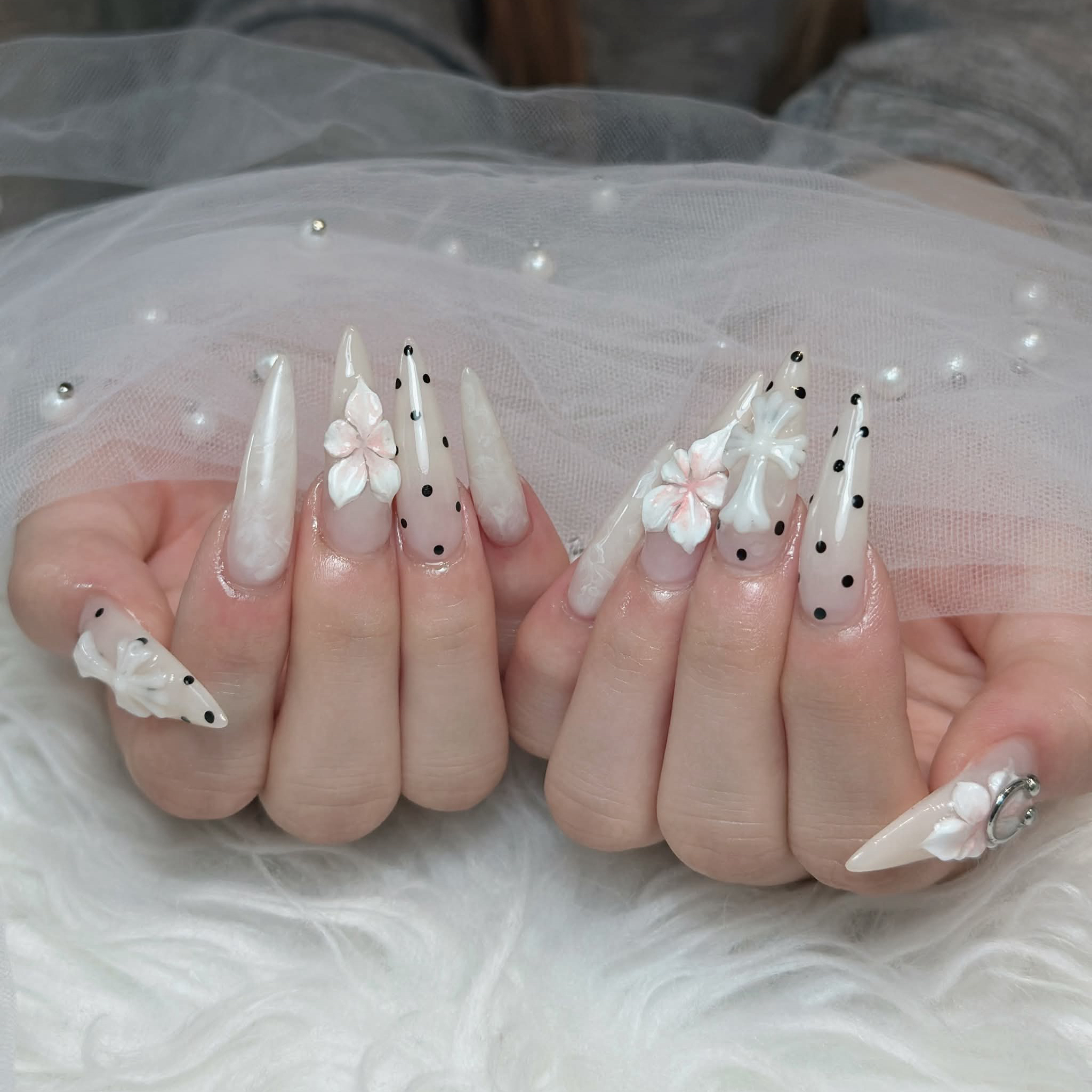 elinails.rinn