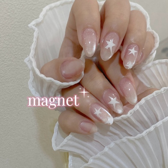 Lim_nail.aya