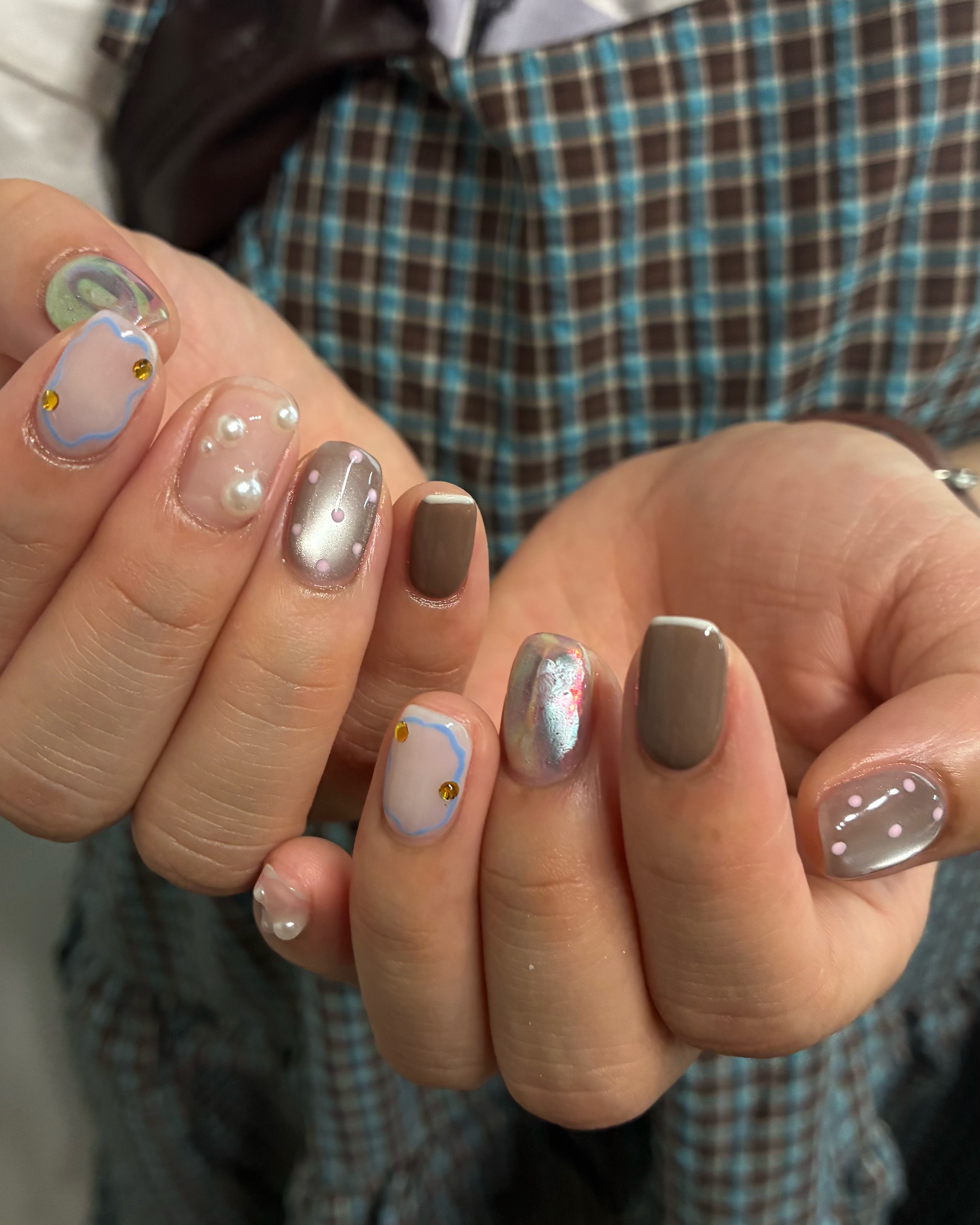 Lipine_nail