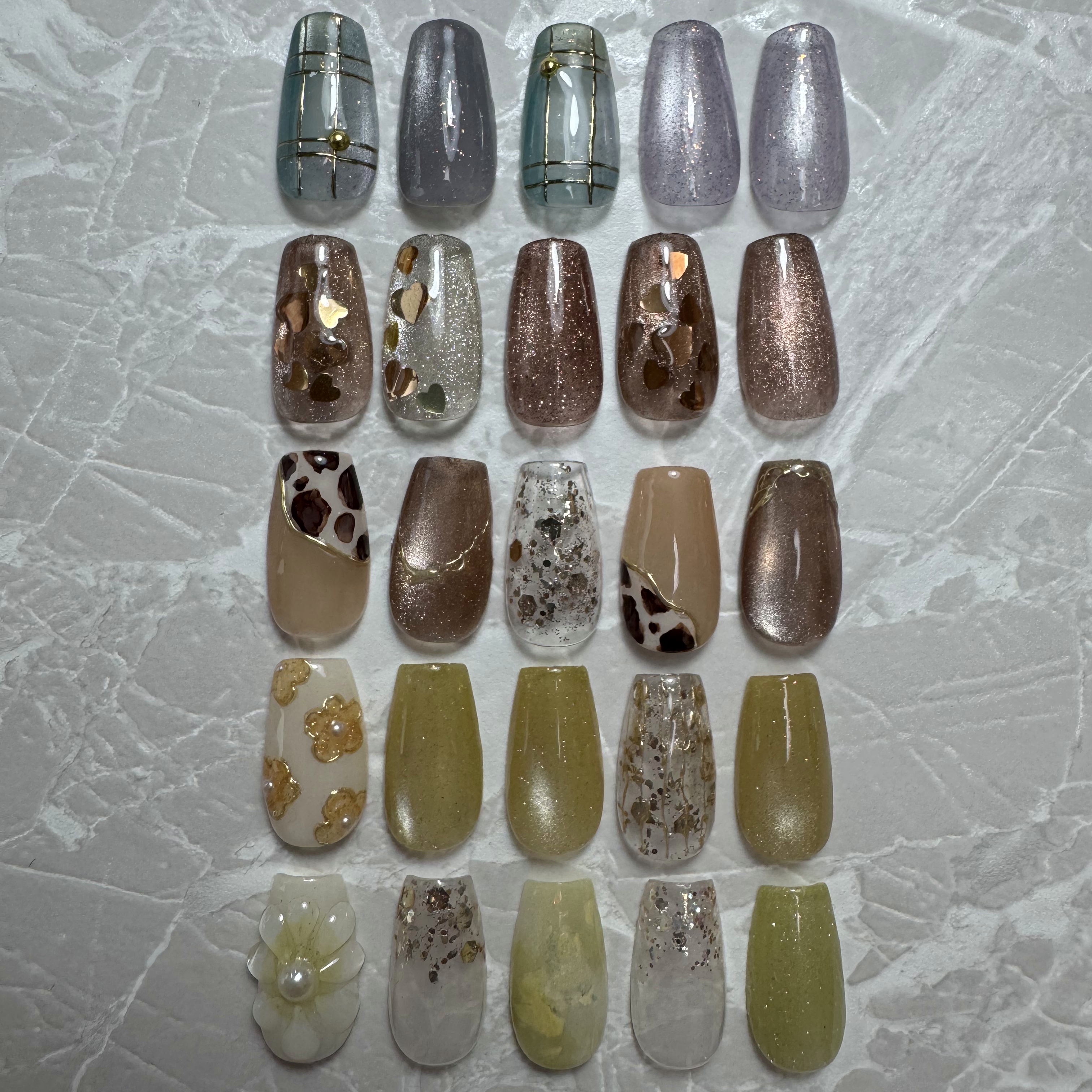 ewalu_nail