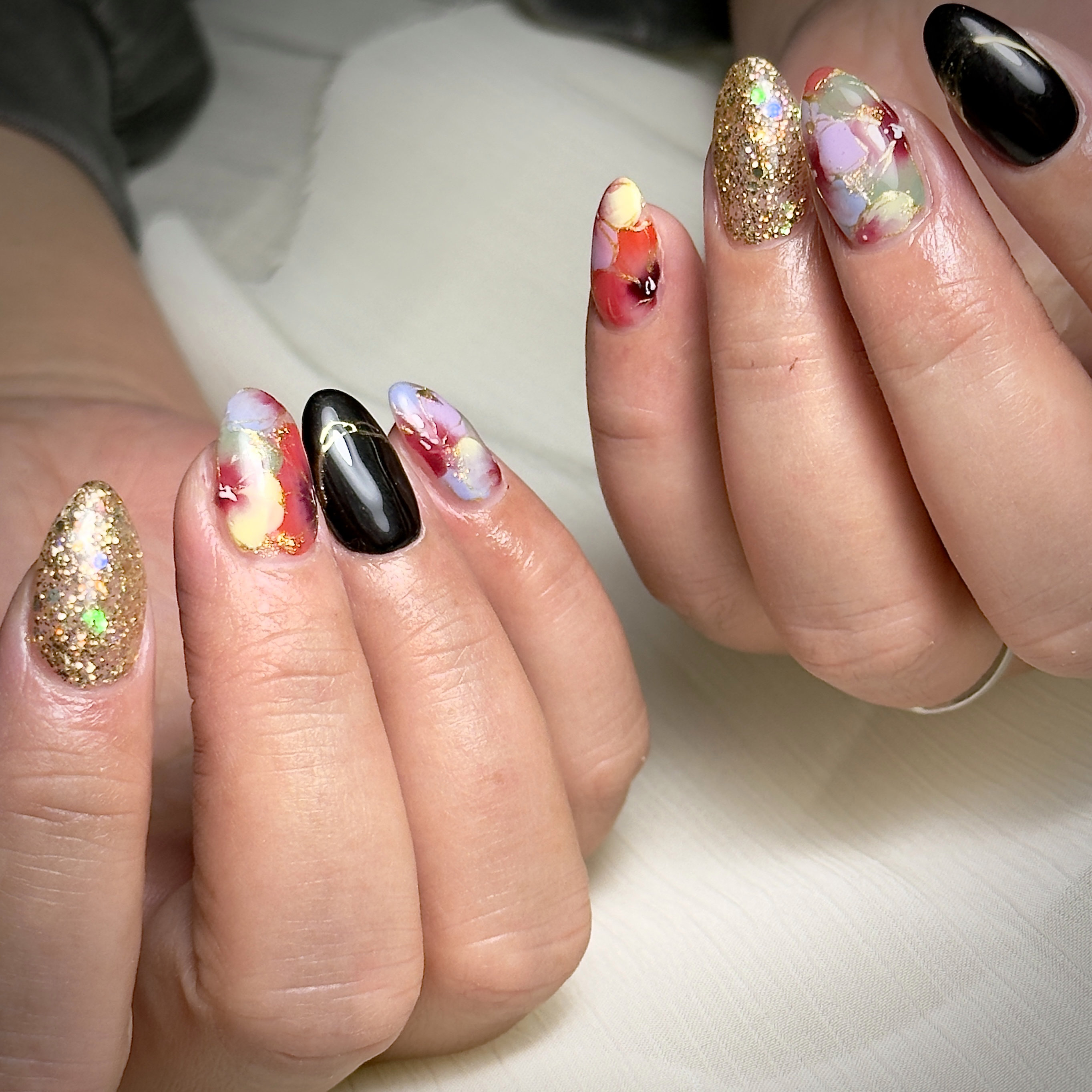 nail.salon.lady