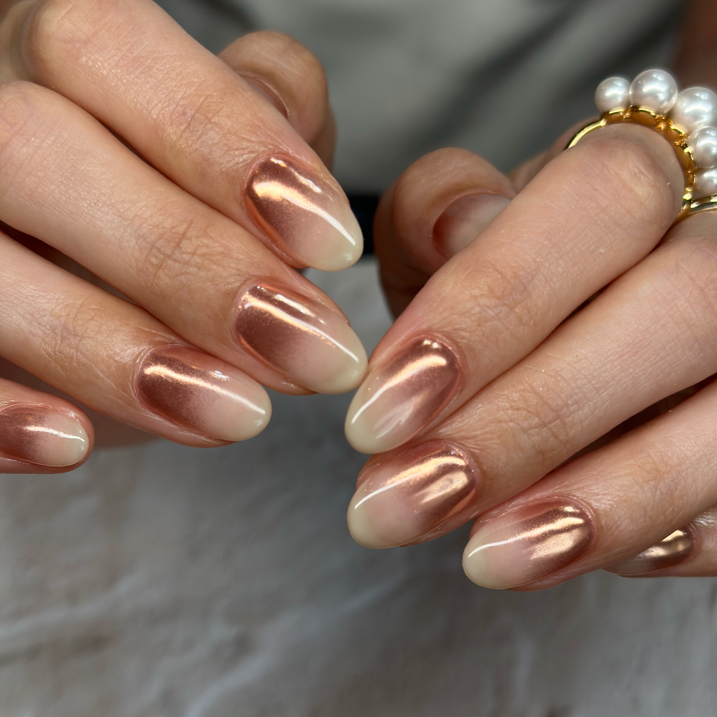 mana_nail