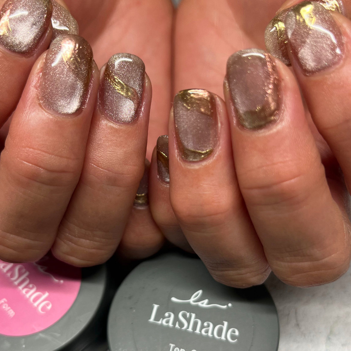 Mahonails