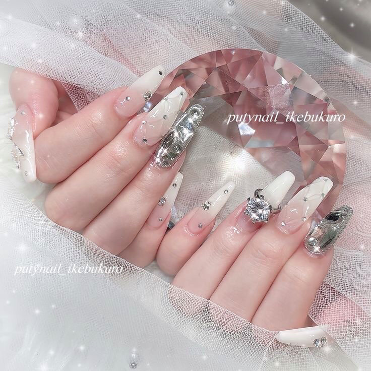 ANGEL_Nails