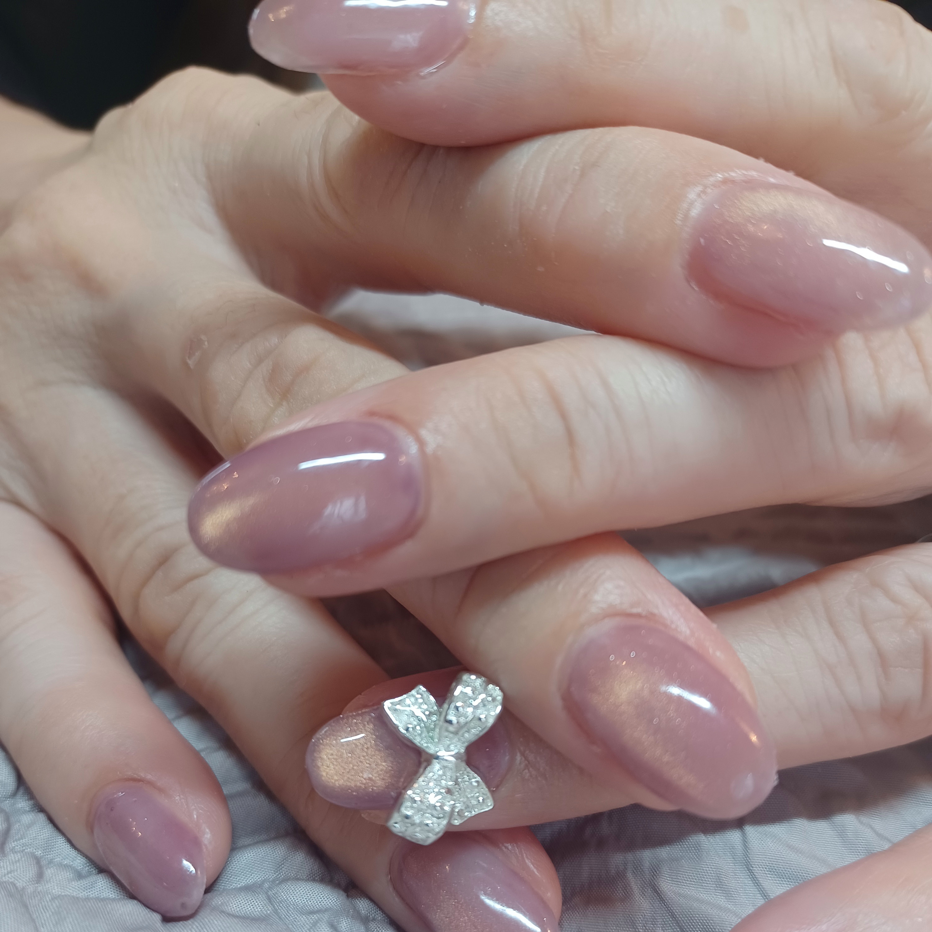 antique.nail