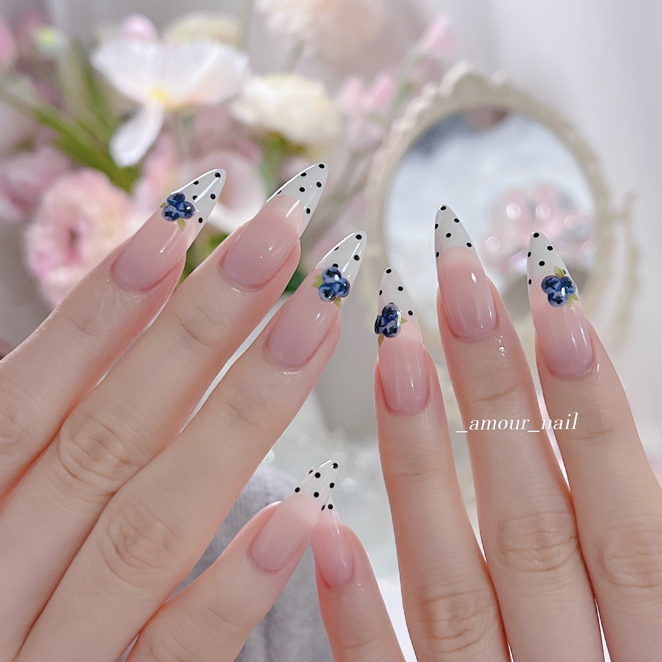 _amour_nail
