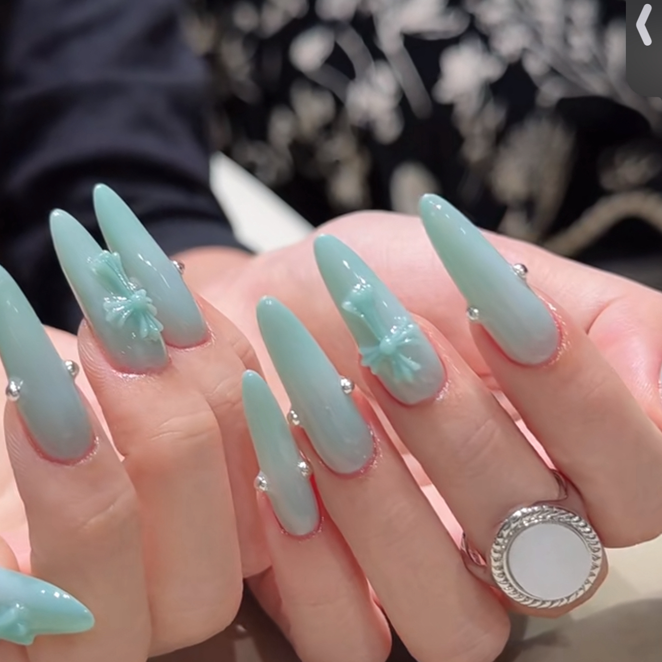 NEWNAIL
