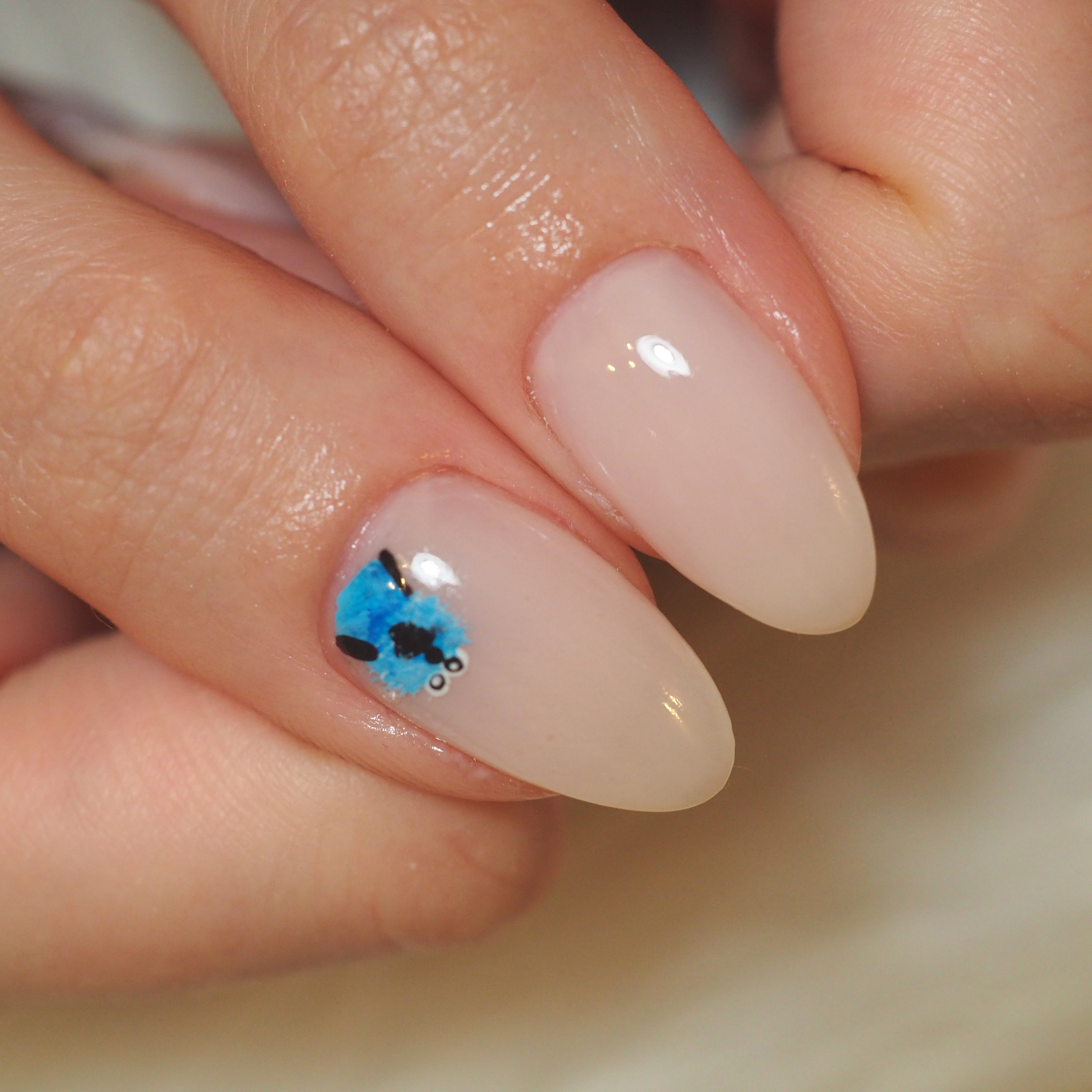 umeco_nail