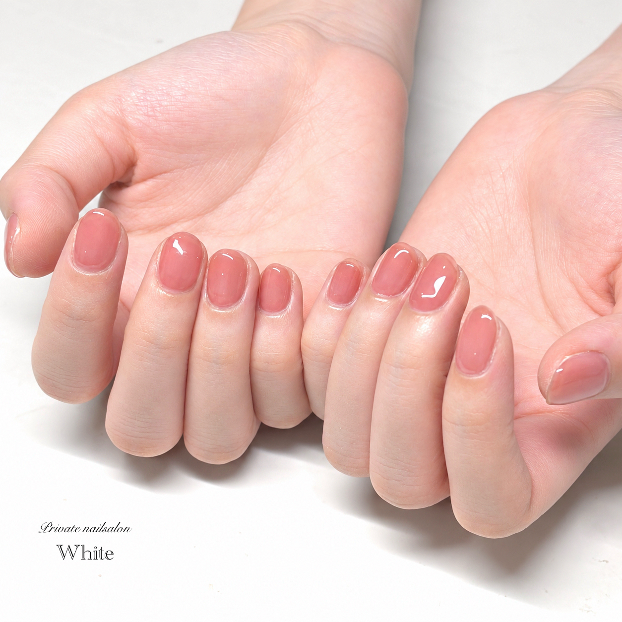 nailsalon_white