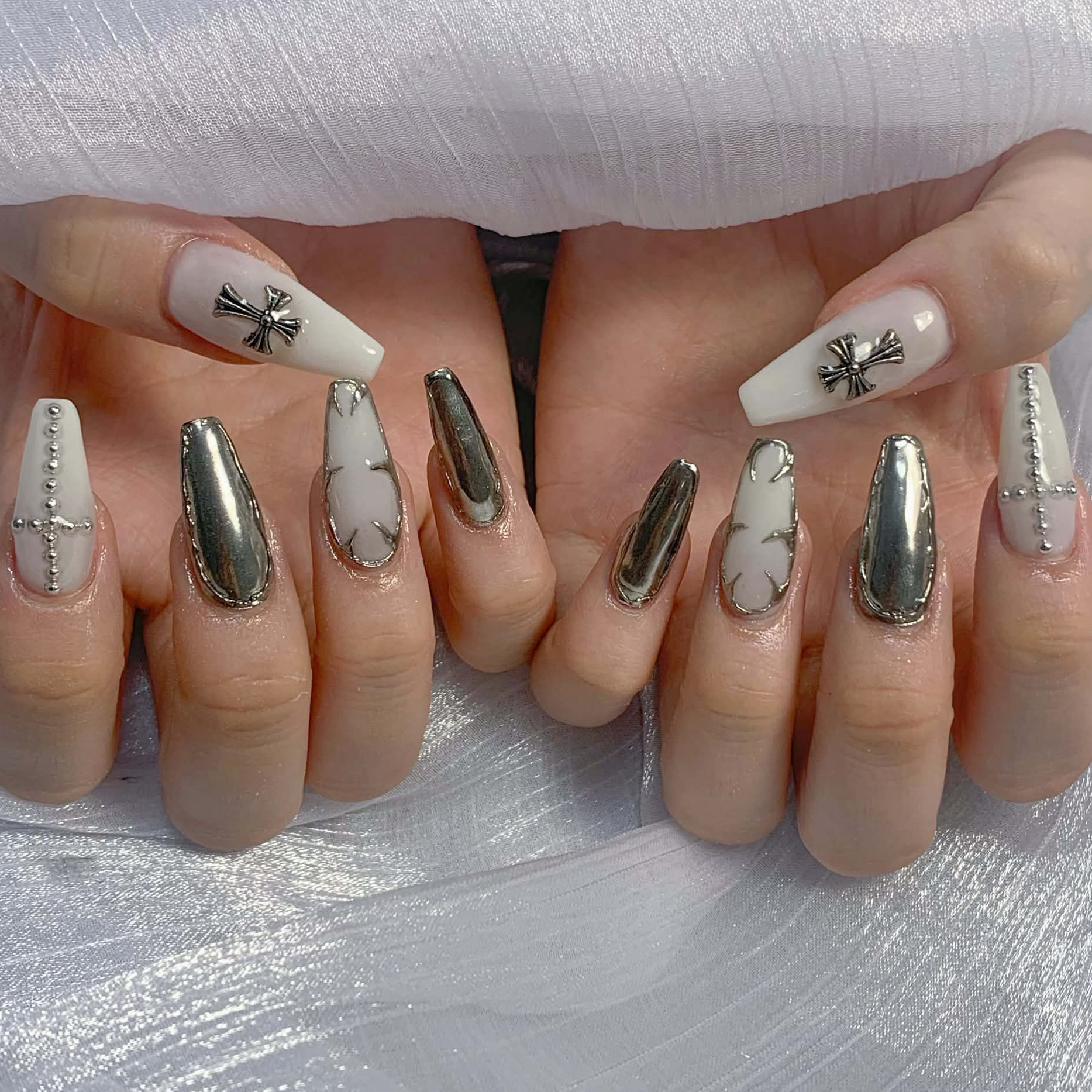 nail_sansan