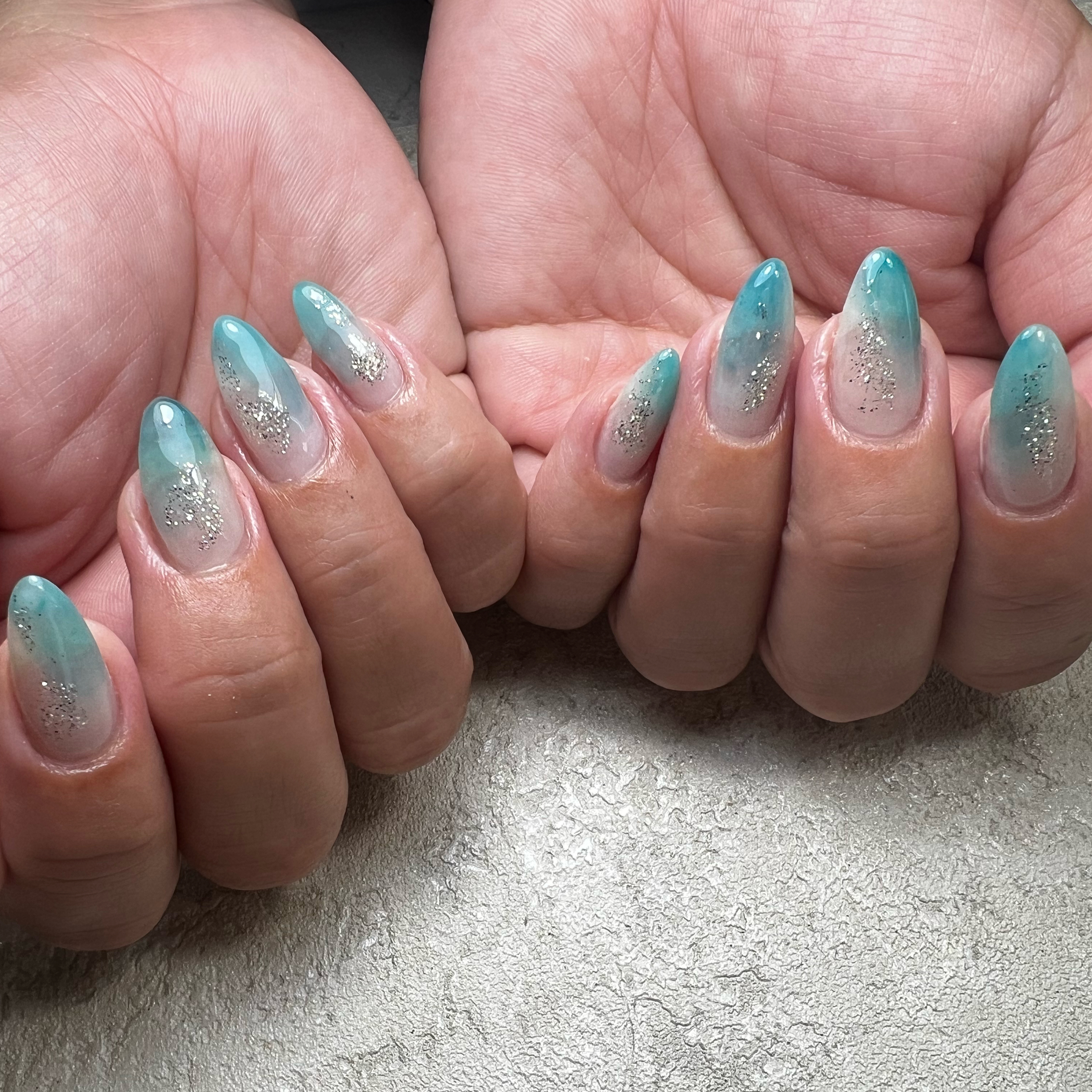 nia_nail