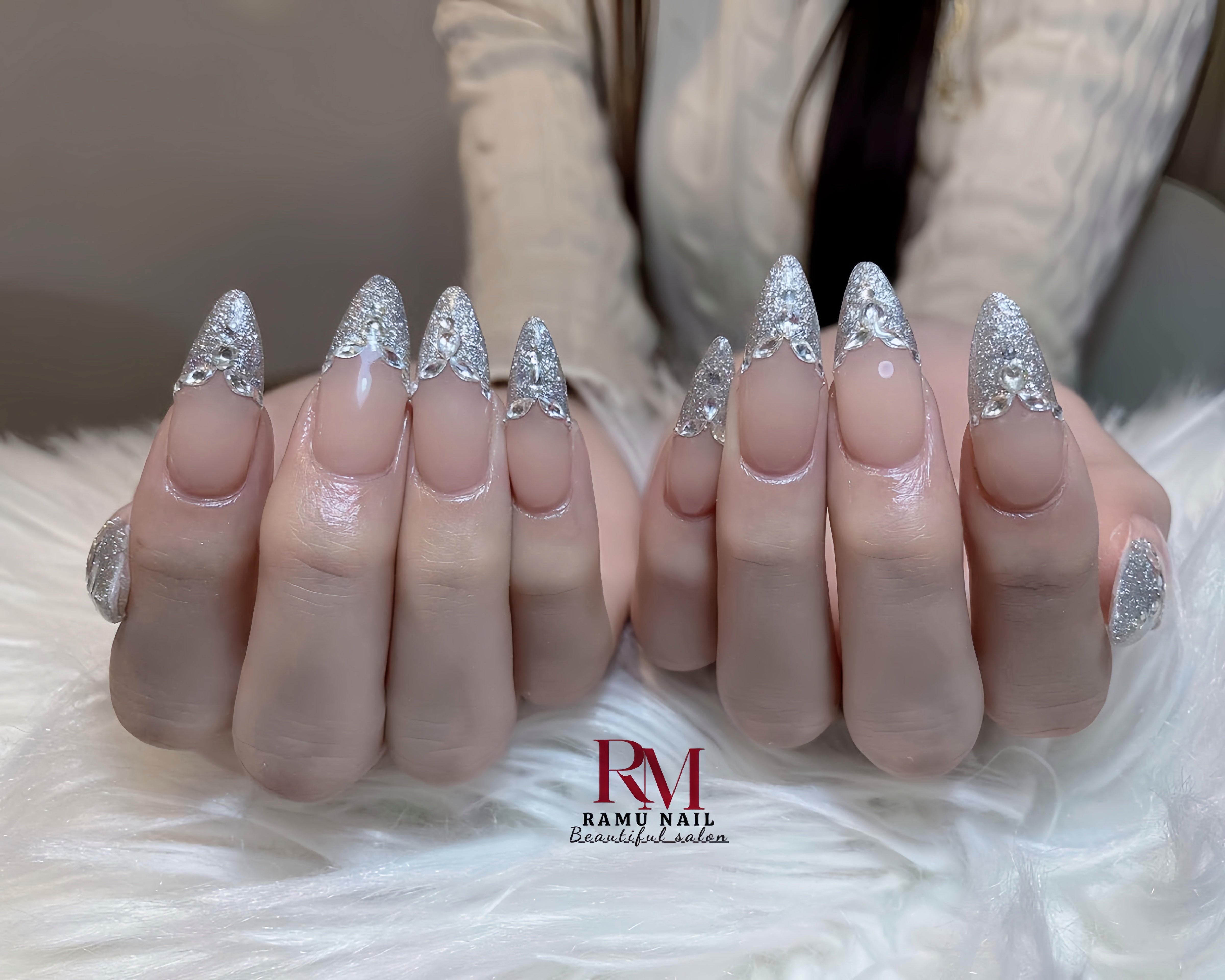 Rose__nail