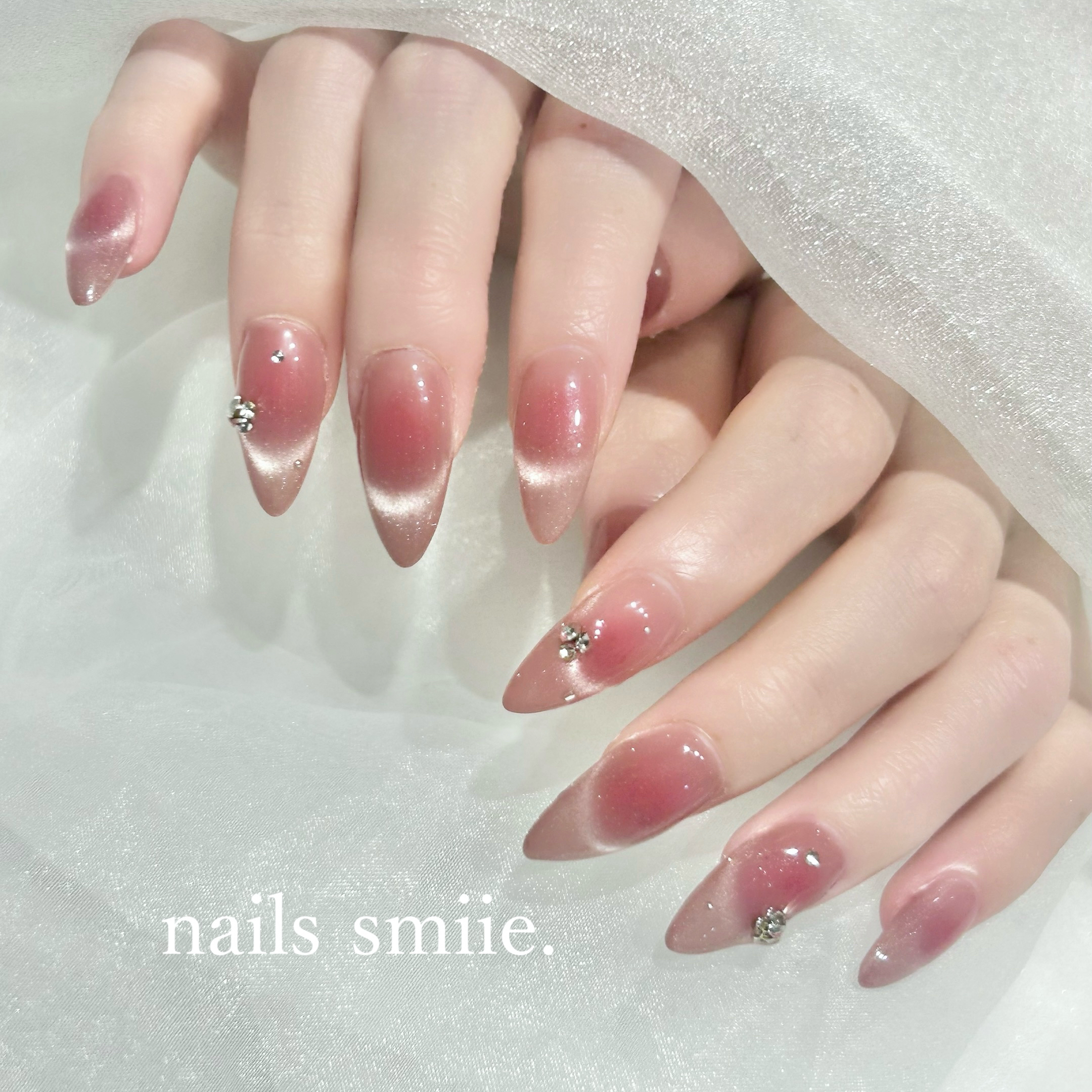 nails_smiie.