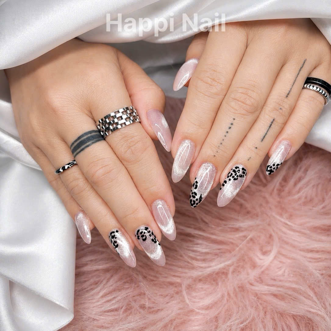 HAPPI_NAIL