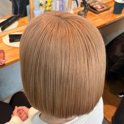 毛先カット＋ブリーチ＋カラー＋髪質改善トリートメント