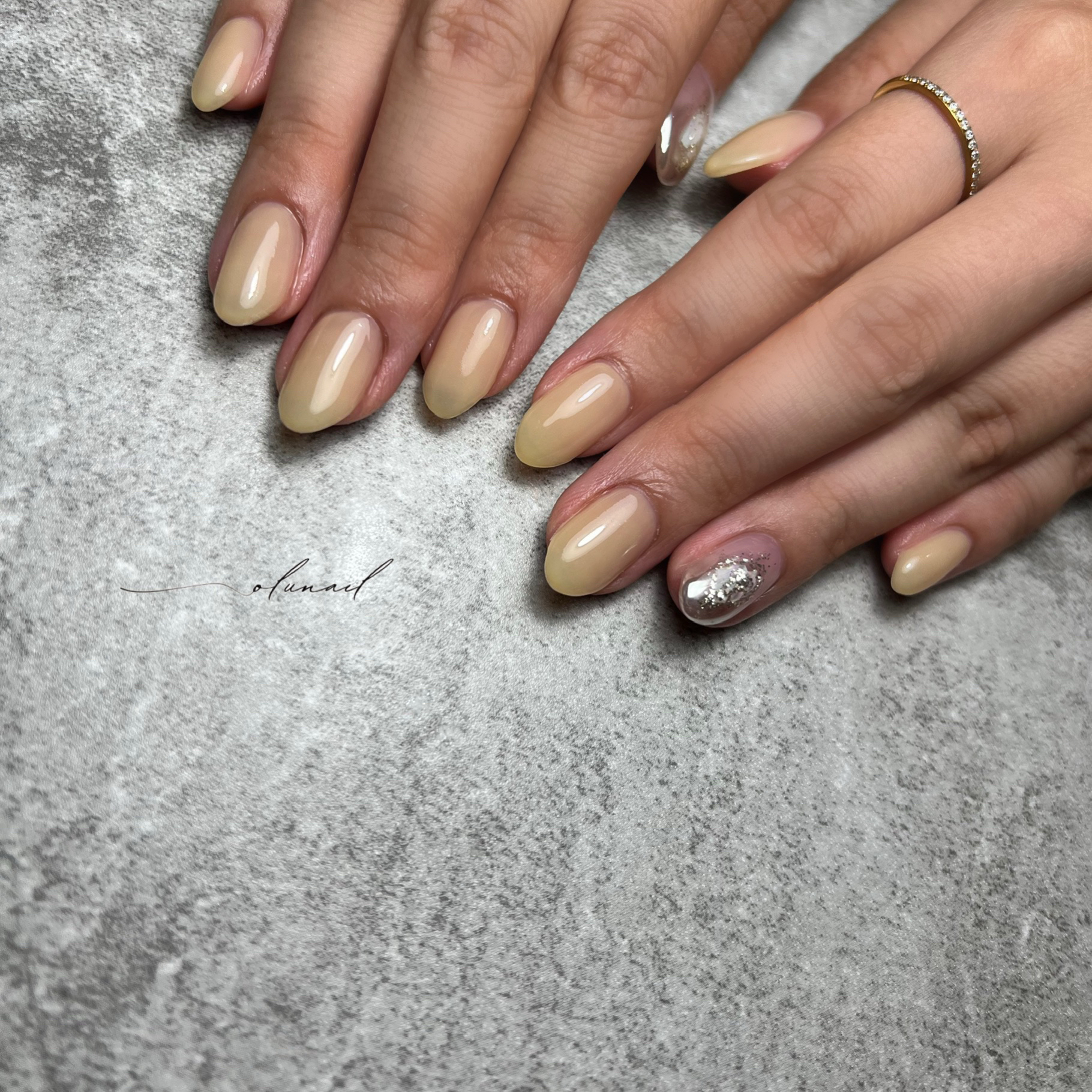 olu_nail