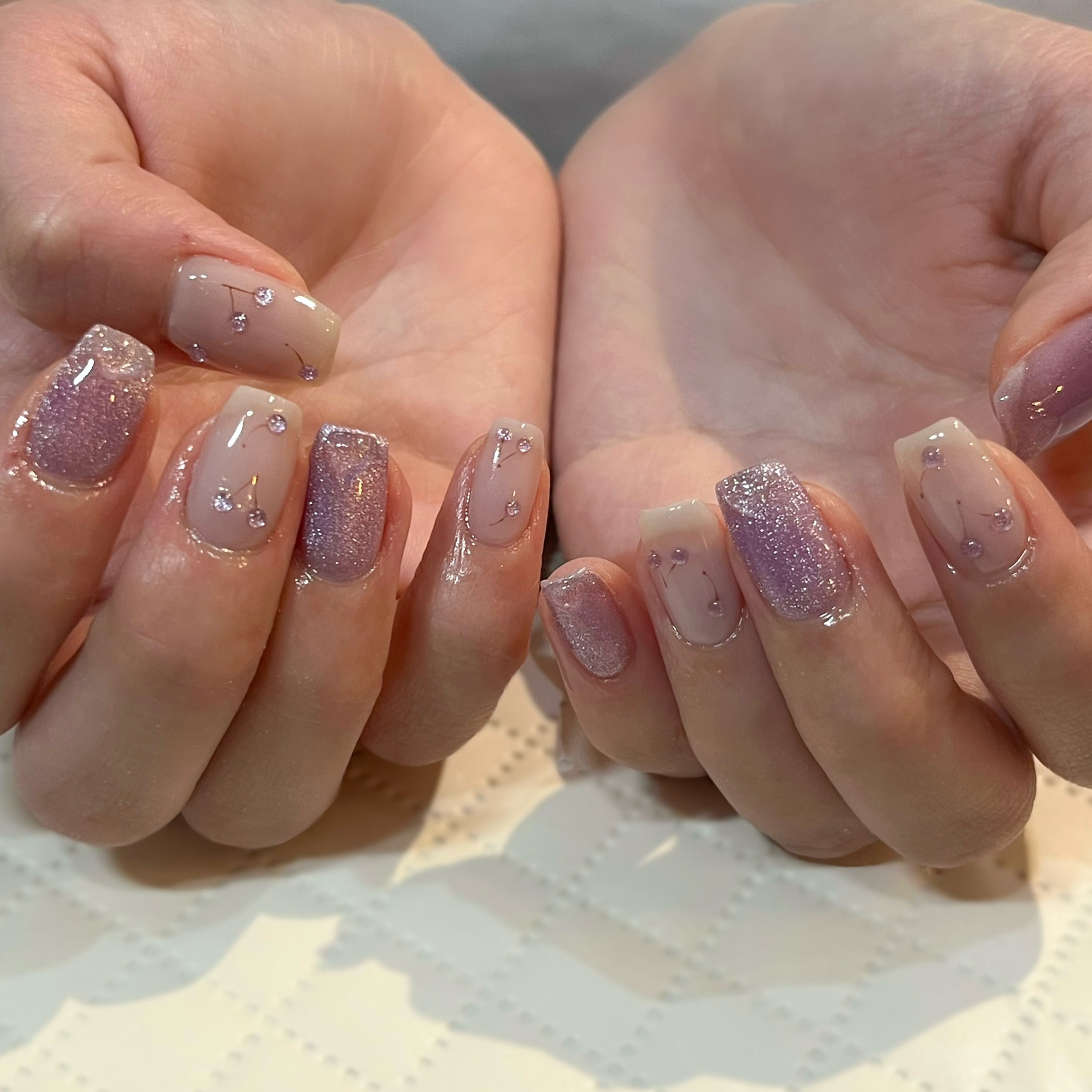 glimpse_nail