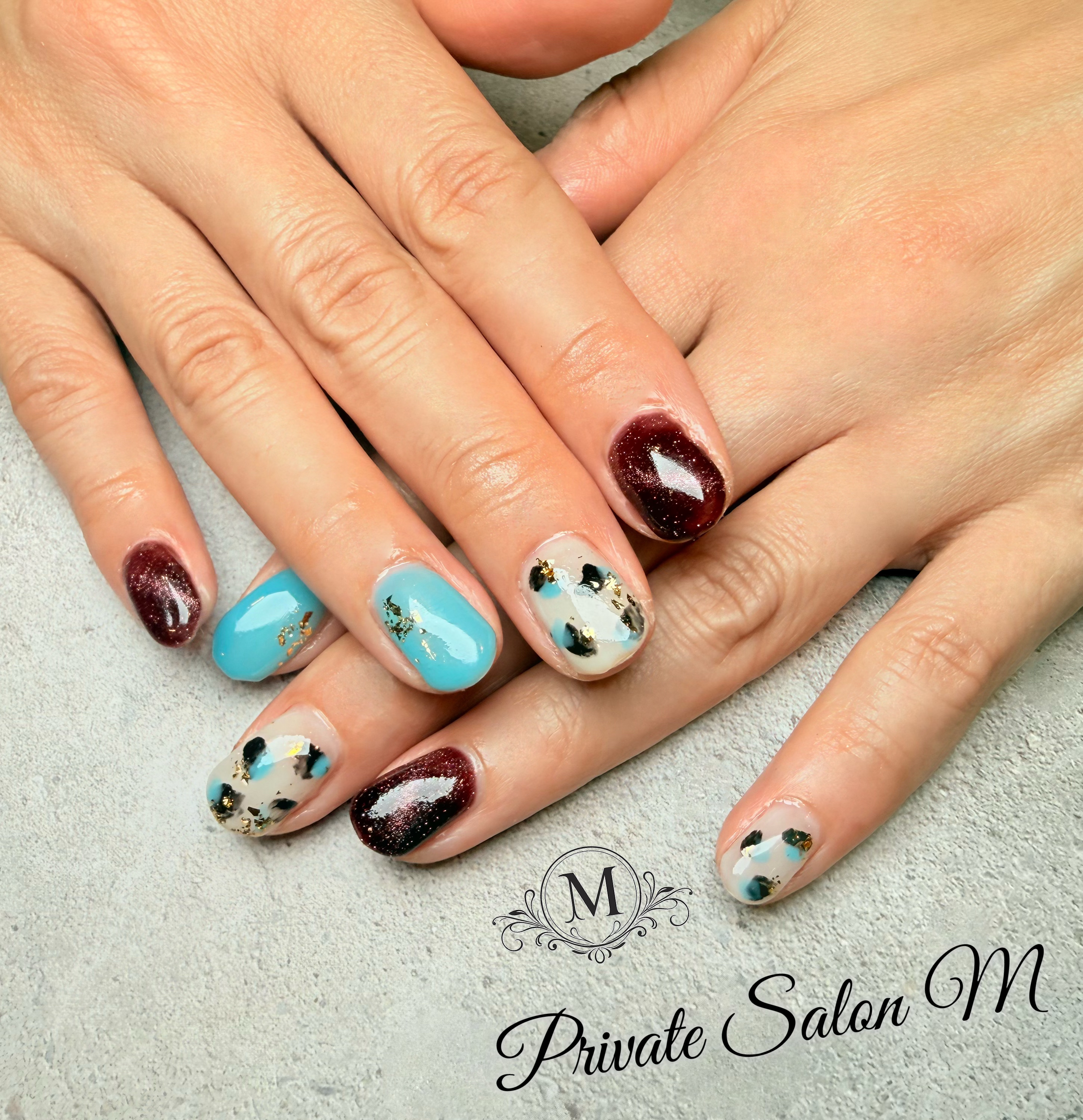 Private.Salon.M