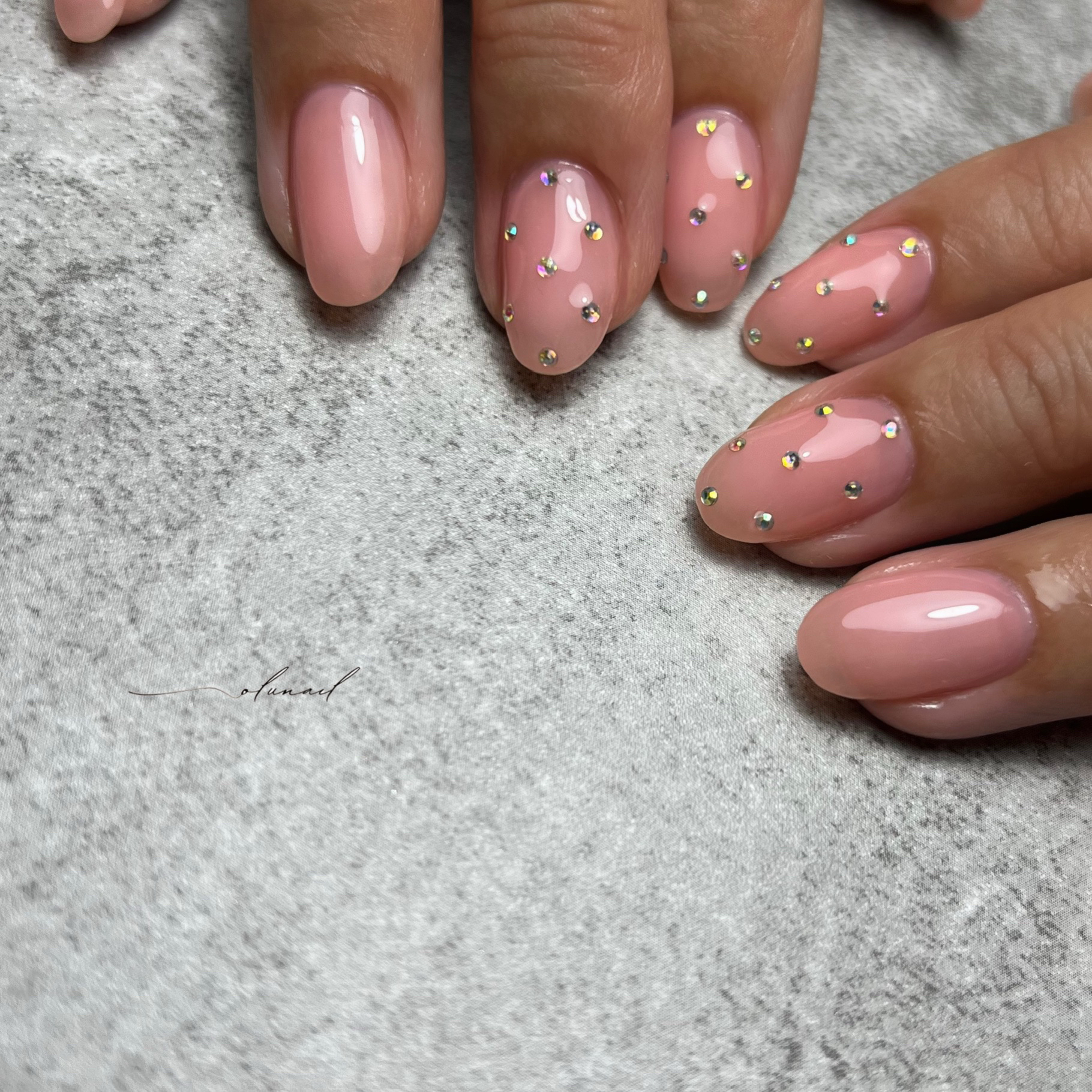 olu_nail