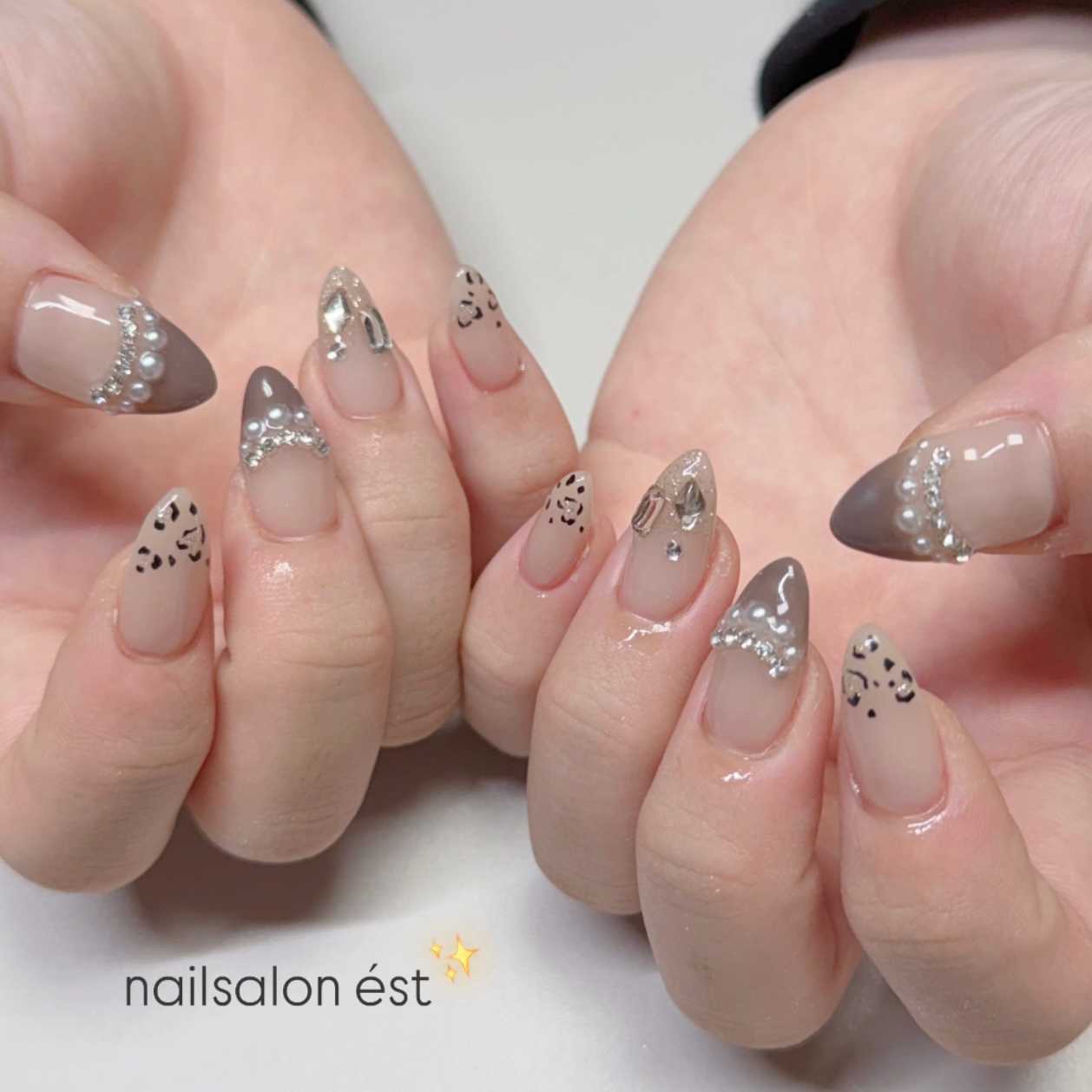 nail_est