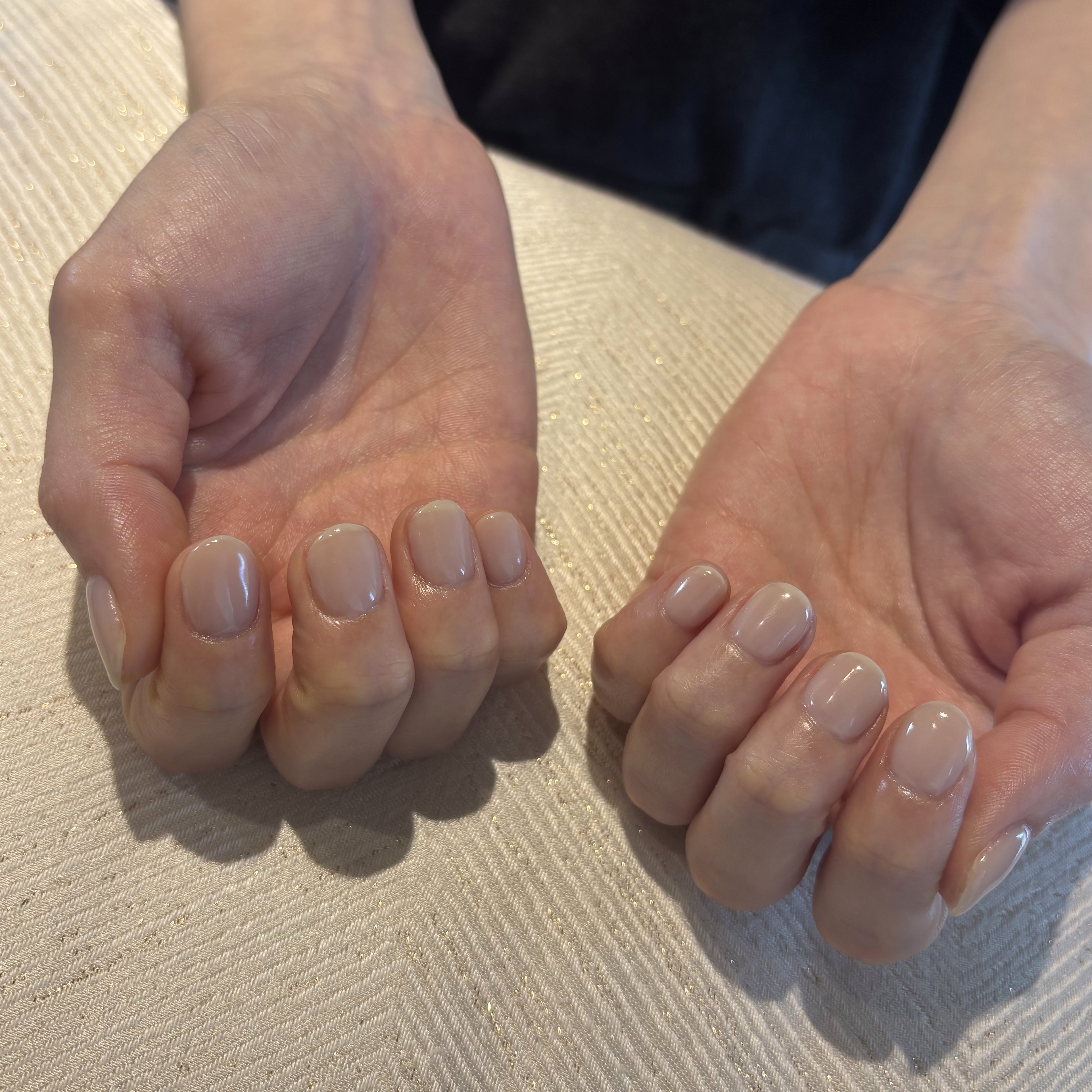 nami.nail.alba