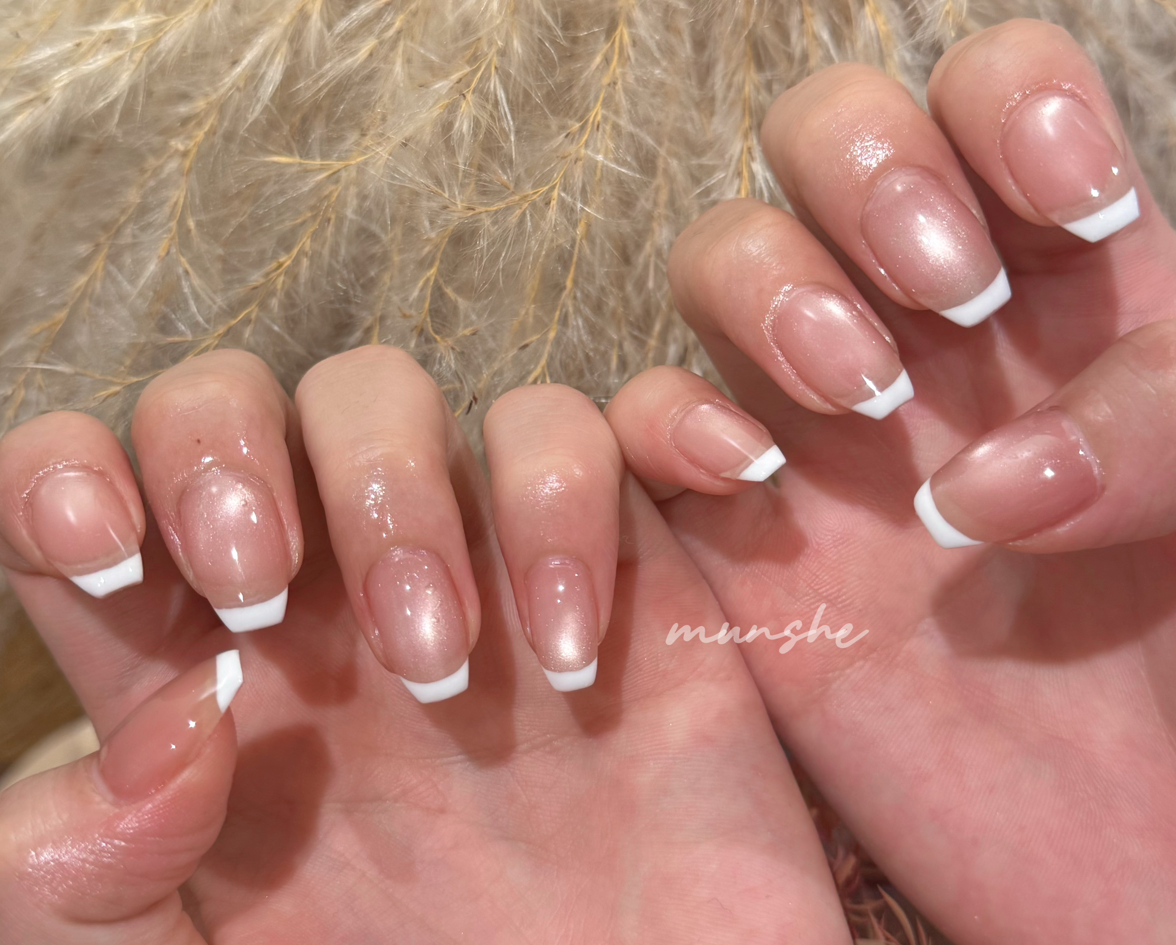 munshe_nails