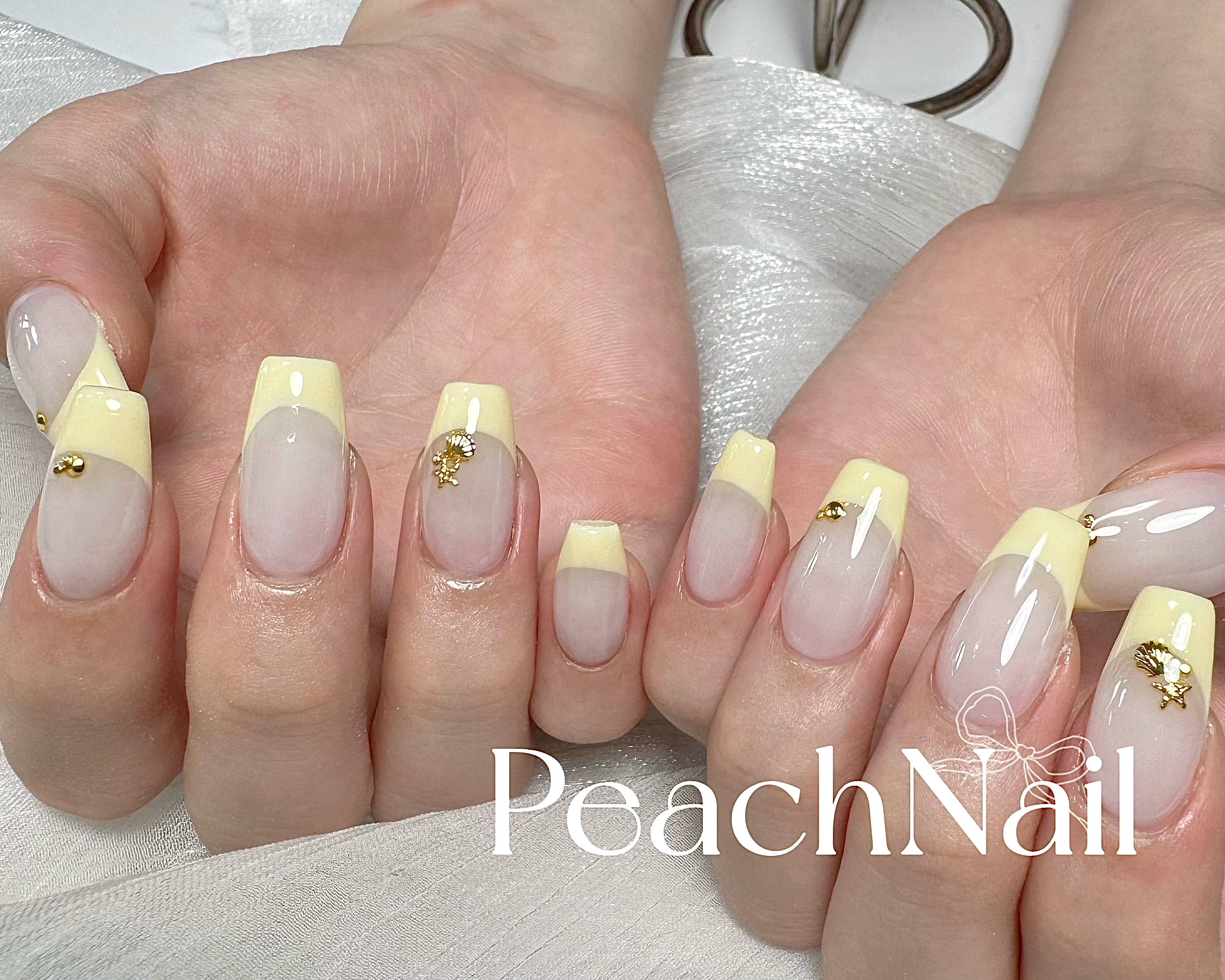 Peach_Nail