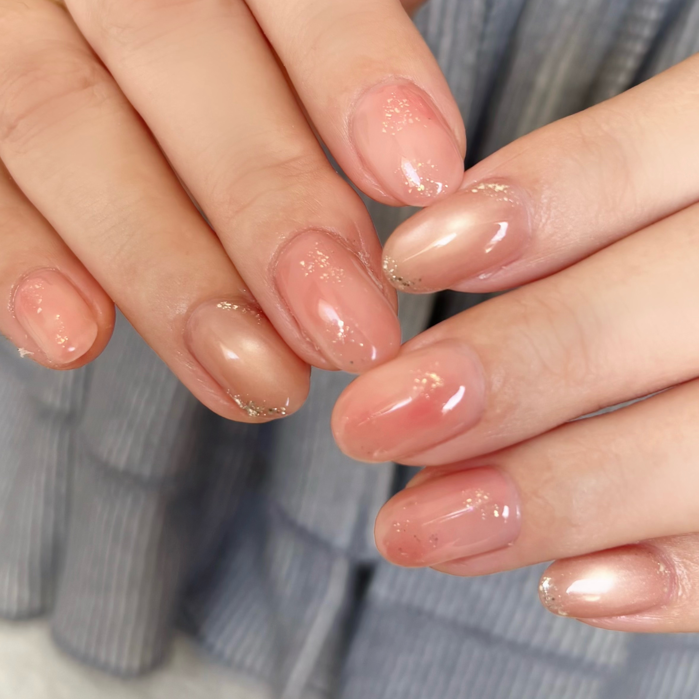 flore__nail