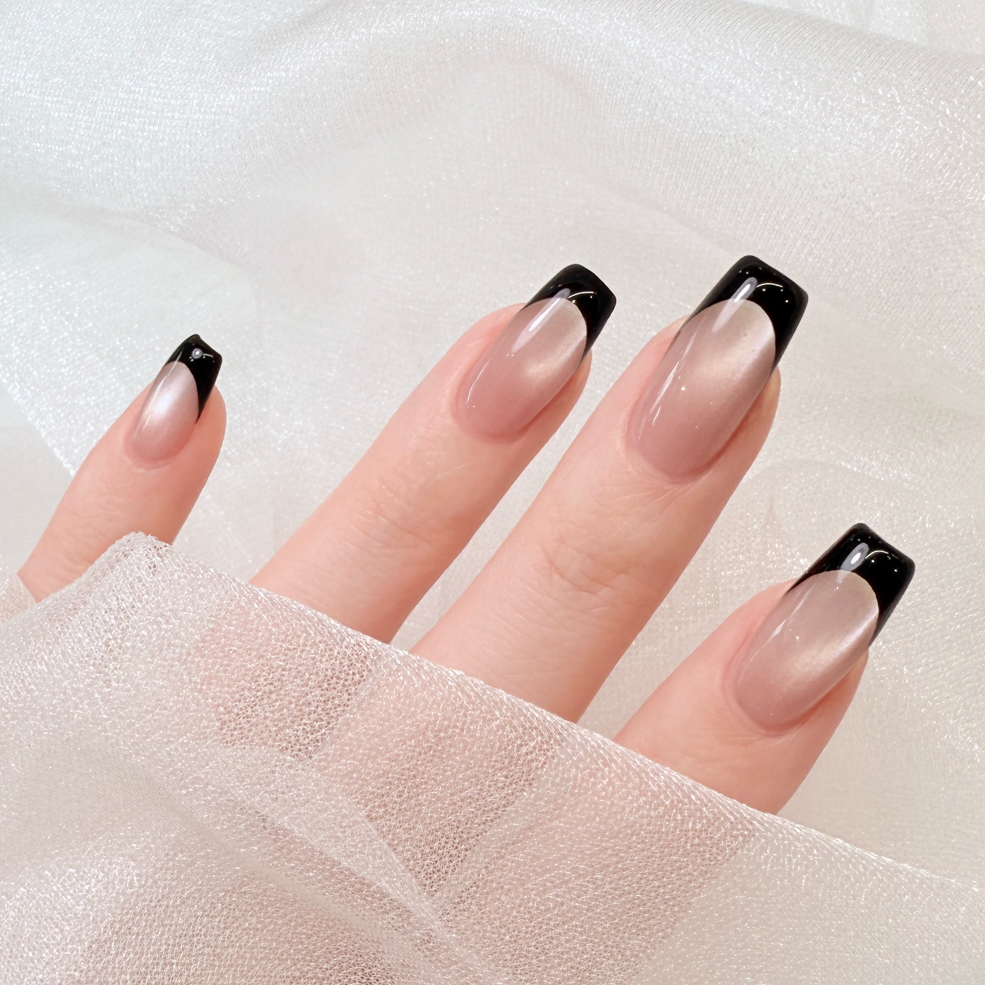 atre_nail