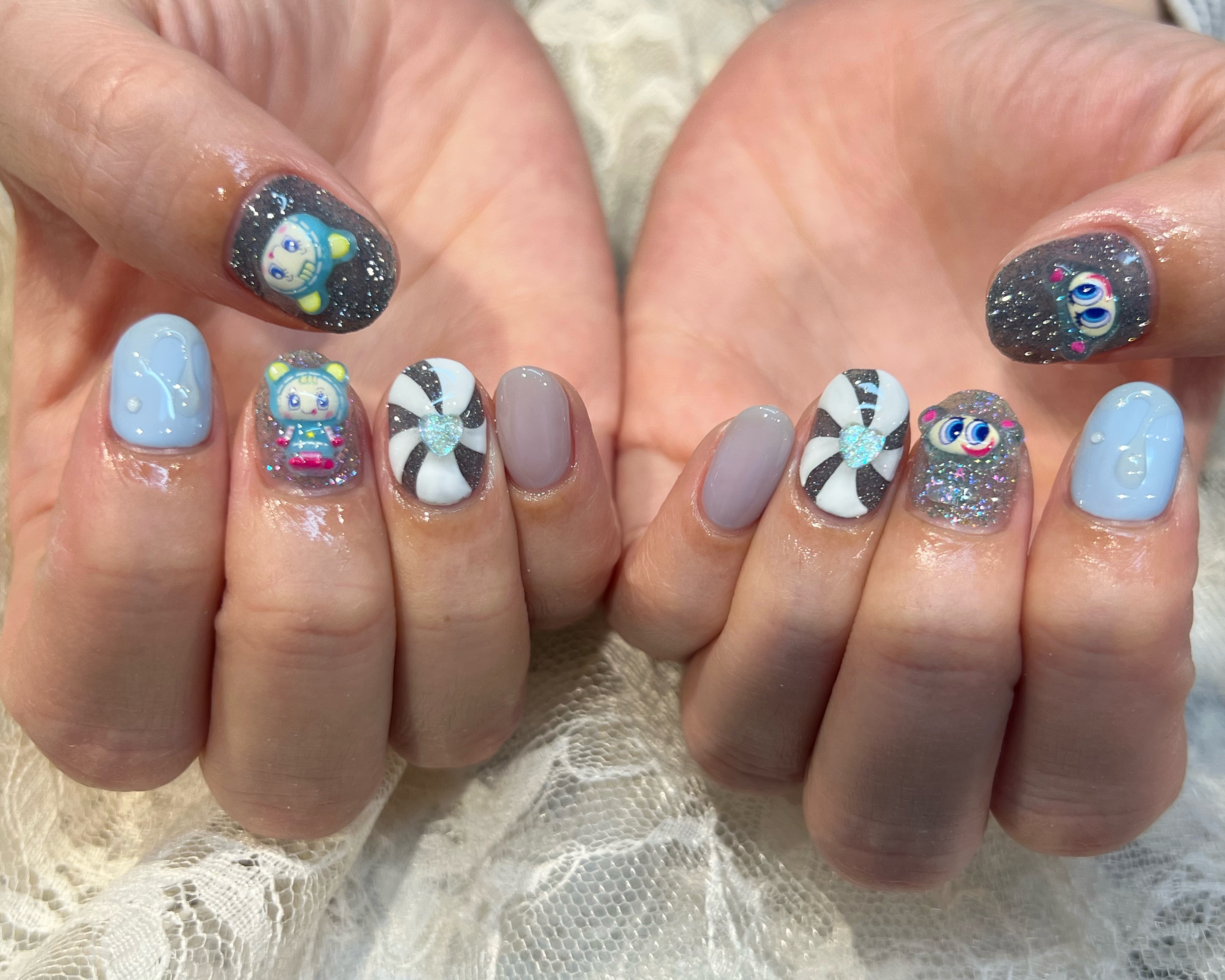 lavish_nail