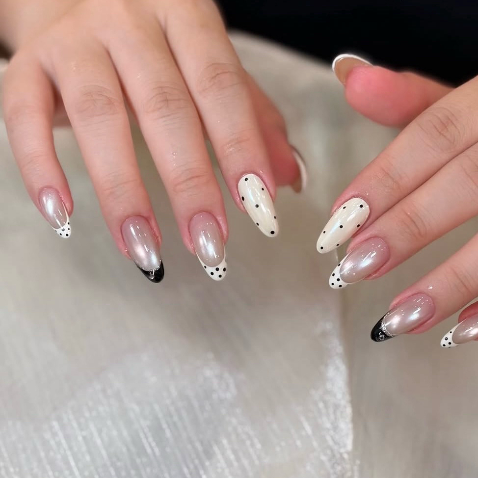 Jisoo_ana.chuo_nail