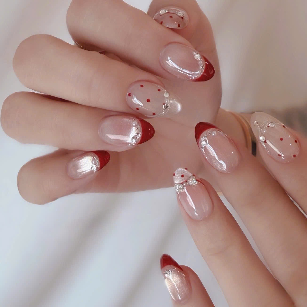 Lucy_Nail