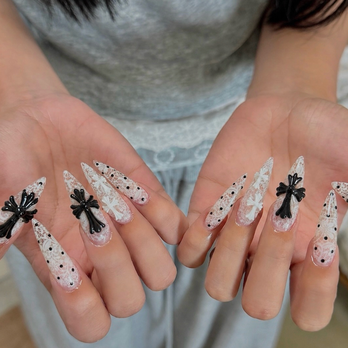 Nanjamo_RibonNail