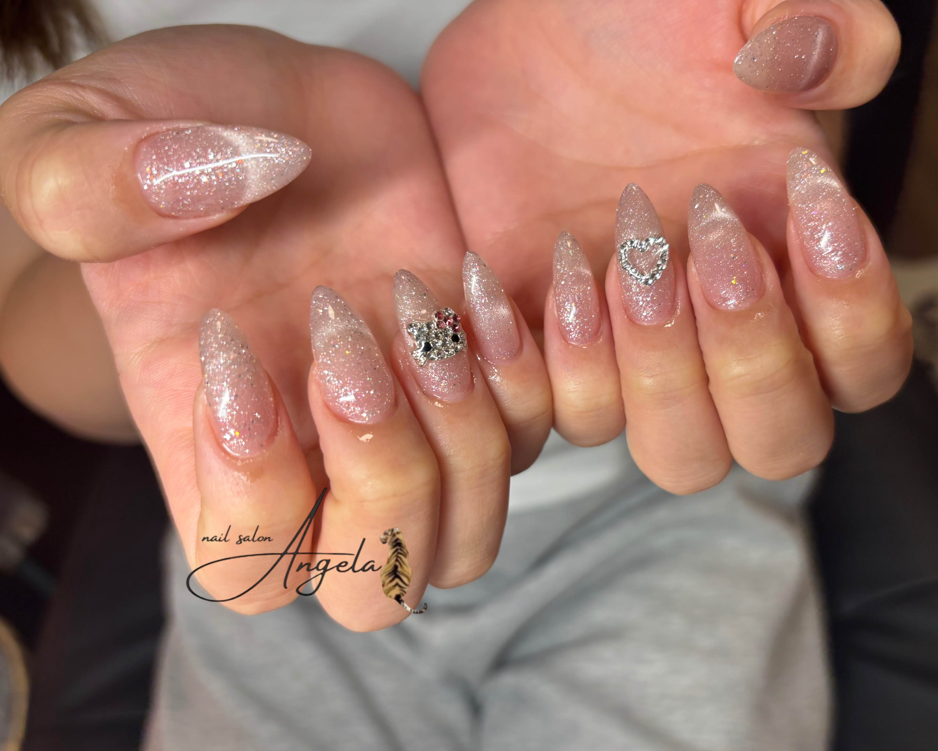 Angela_nail