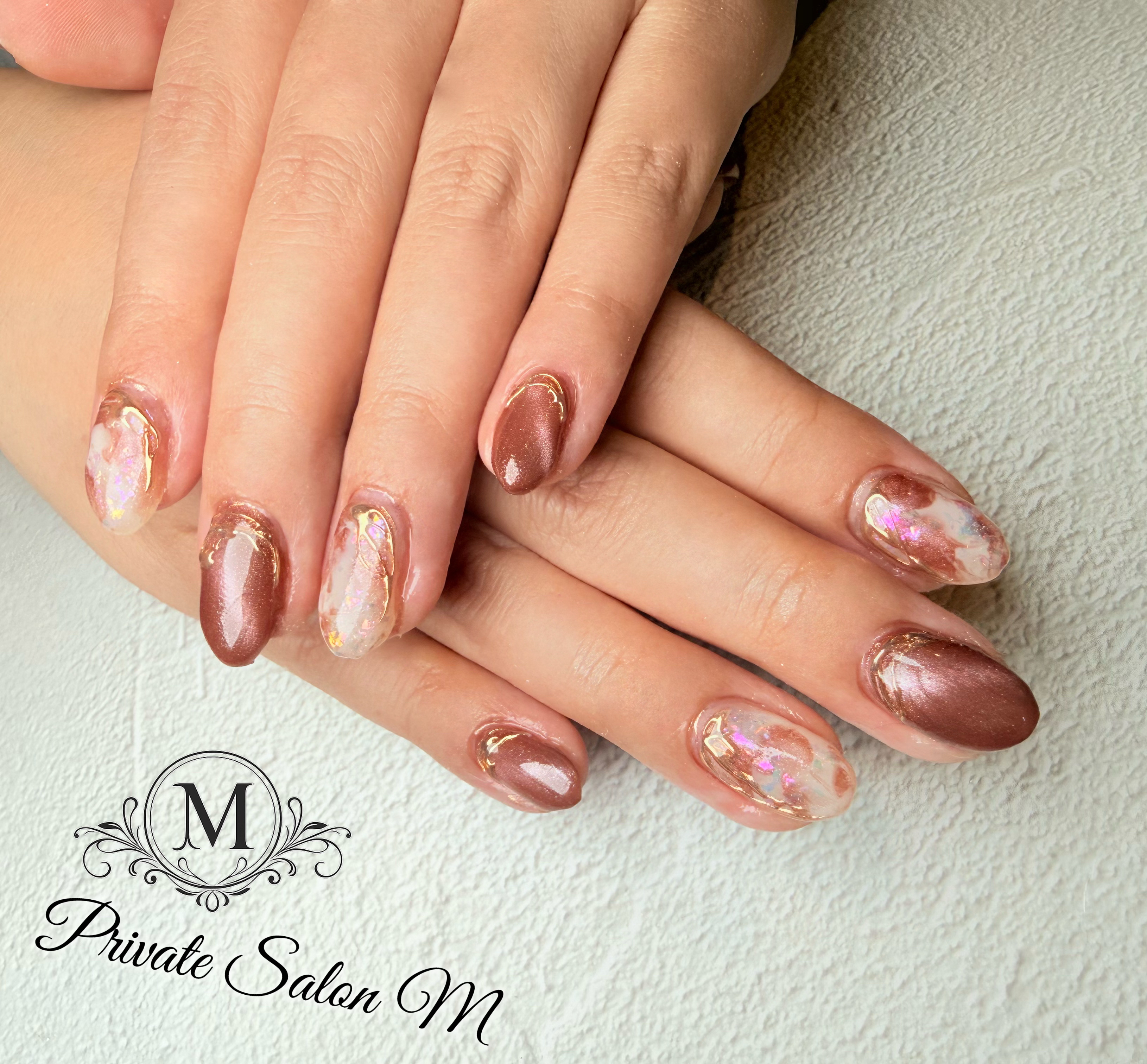 Private.Salon.M
