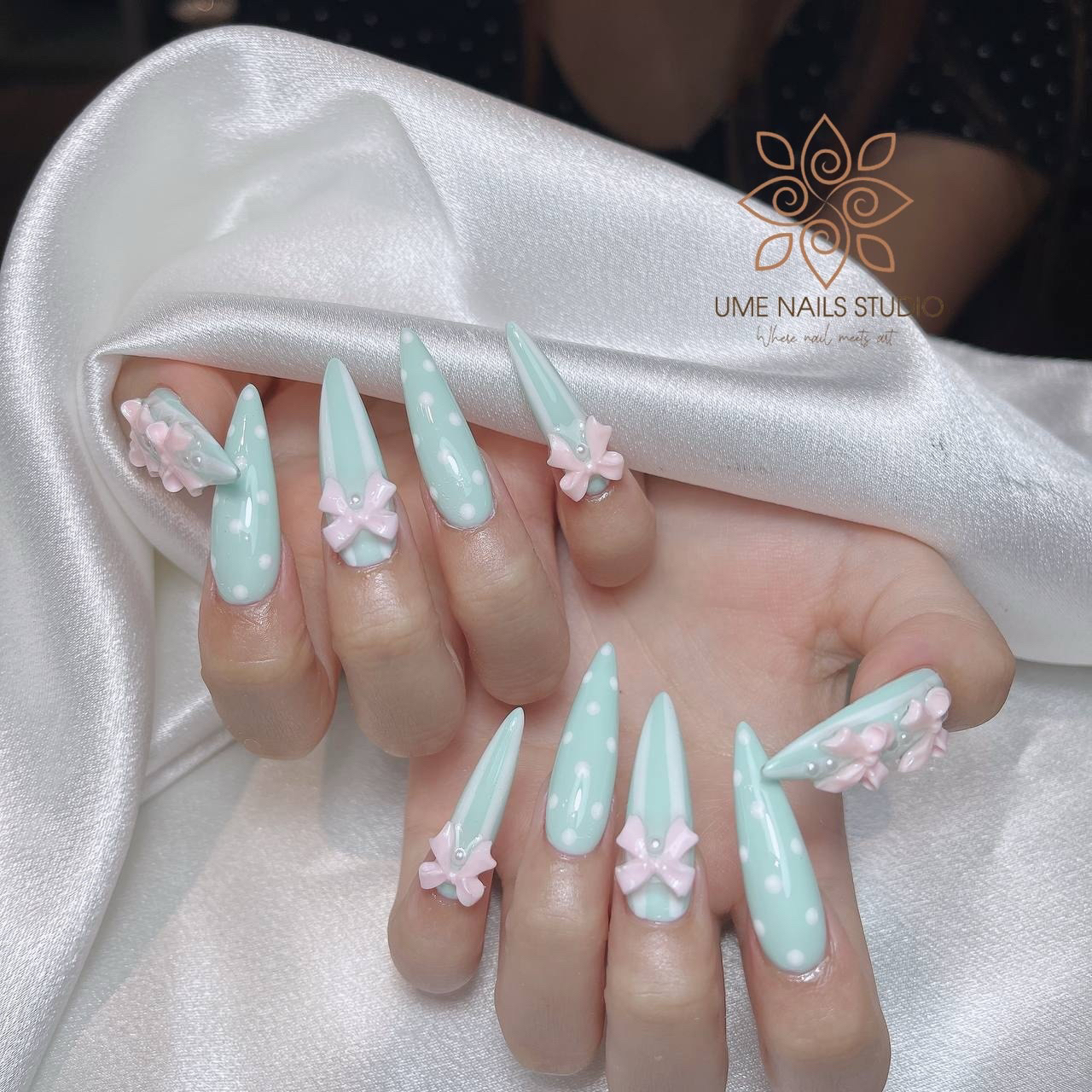 Akina_nail_ume