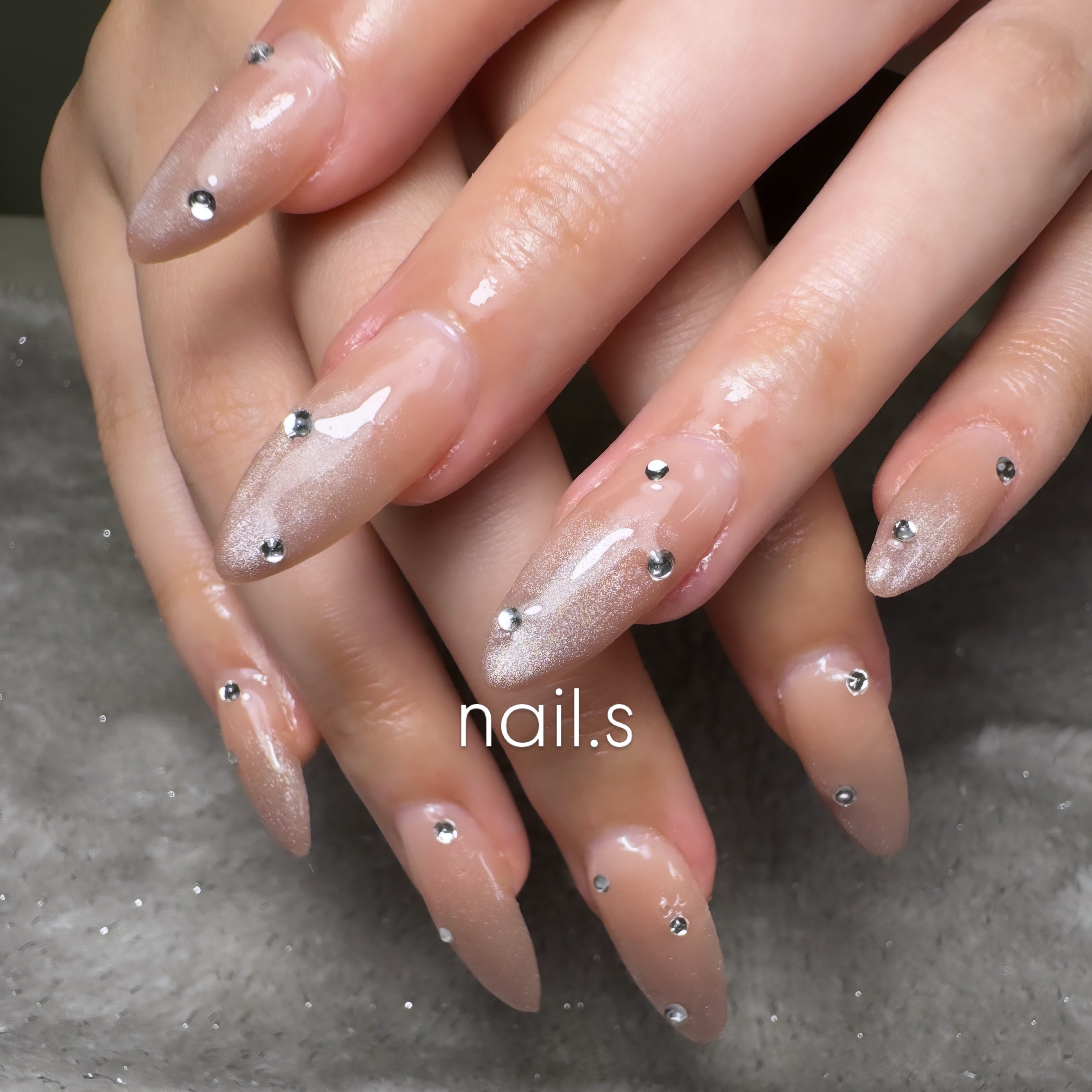 nail.s