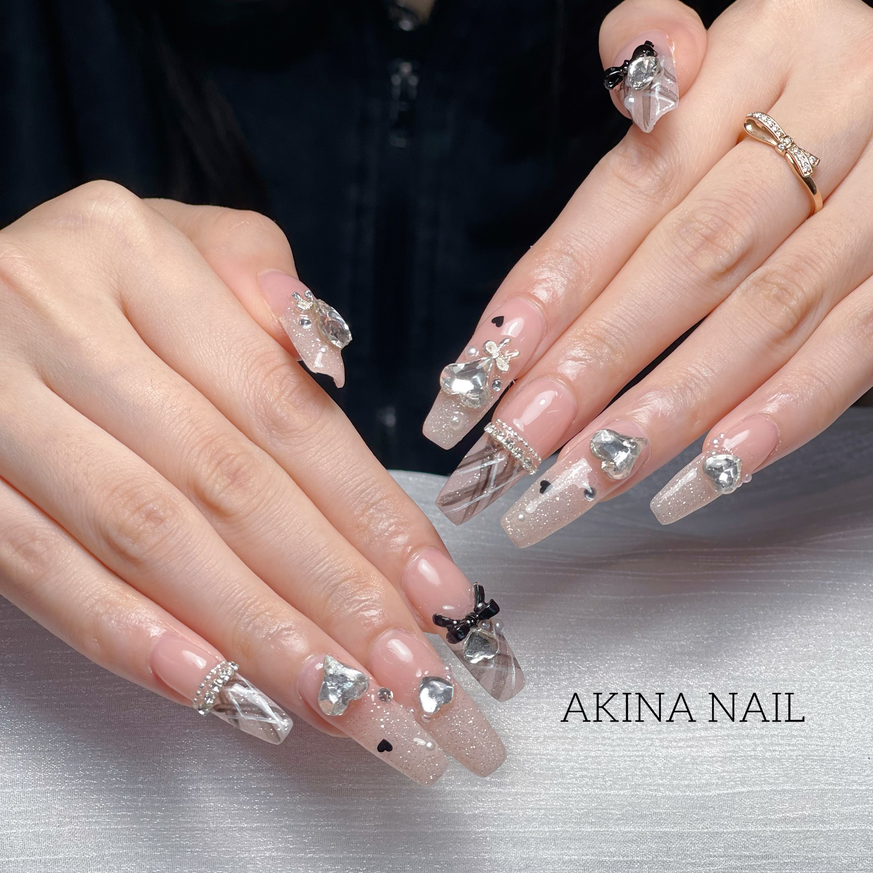 Mirai_Nails